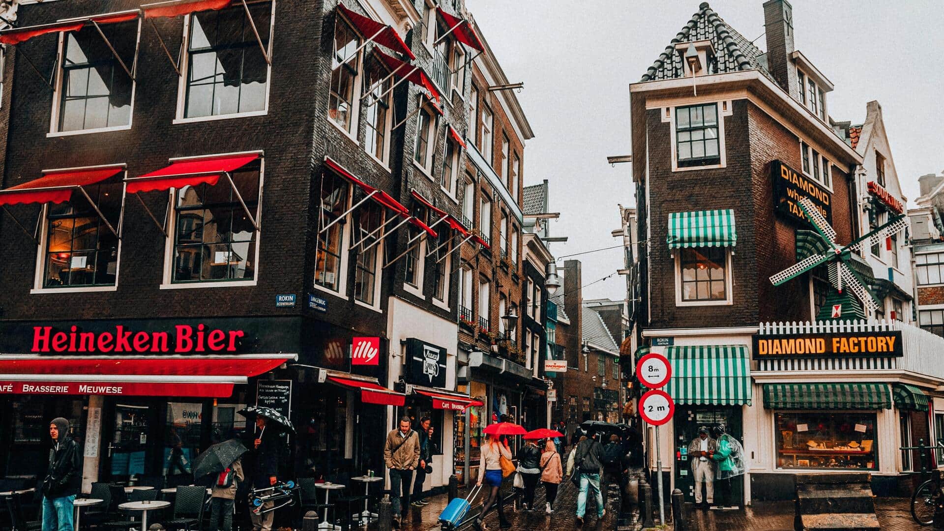 Menemukan Kafe dan Sudut Seni Tersembunyi di Amsterdam