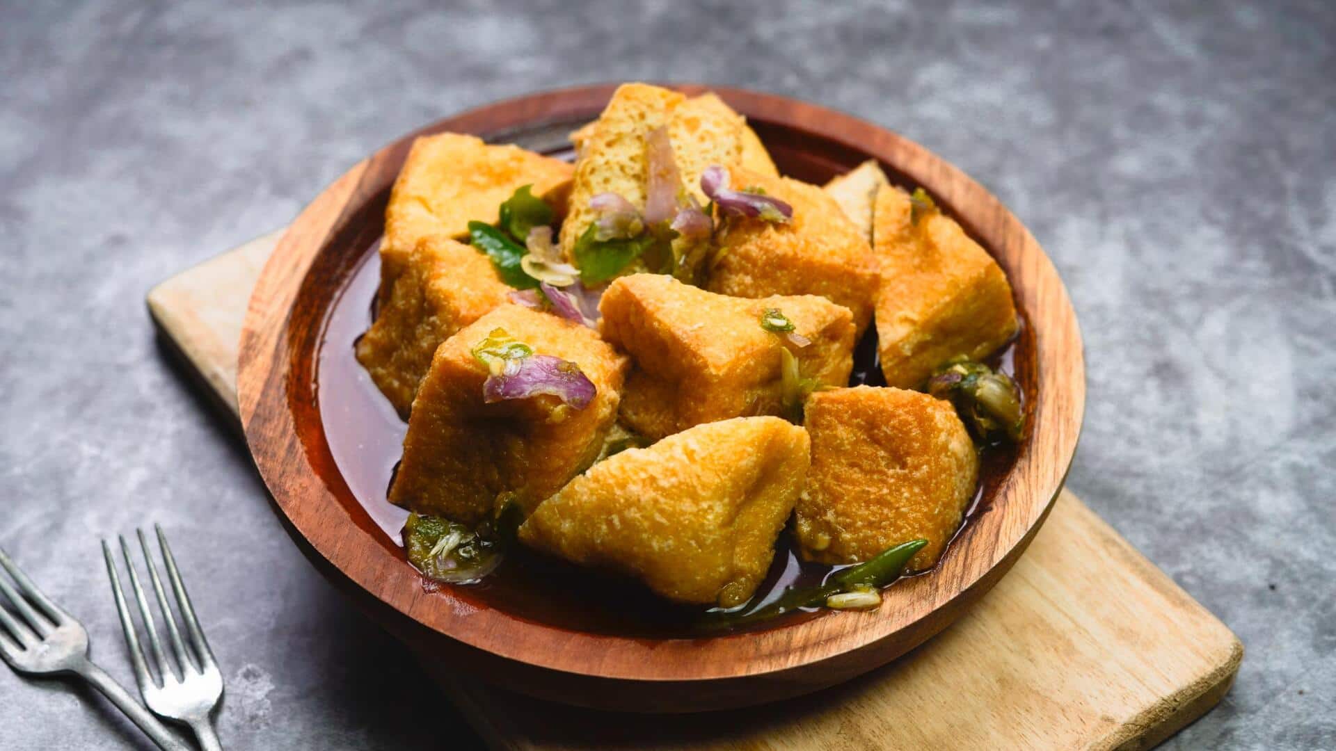 Menjelajahi Kuliner Jalanan Vegetarian dengan Sensasi Pedas di Jakarta