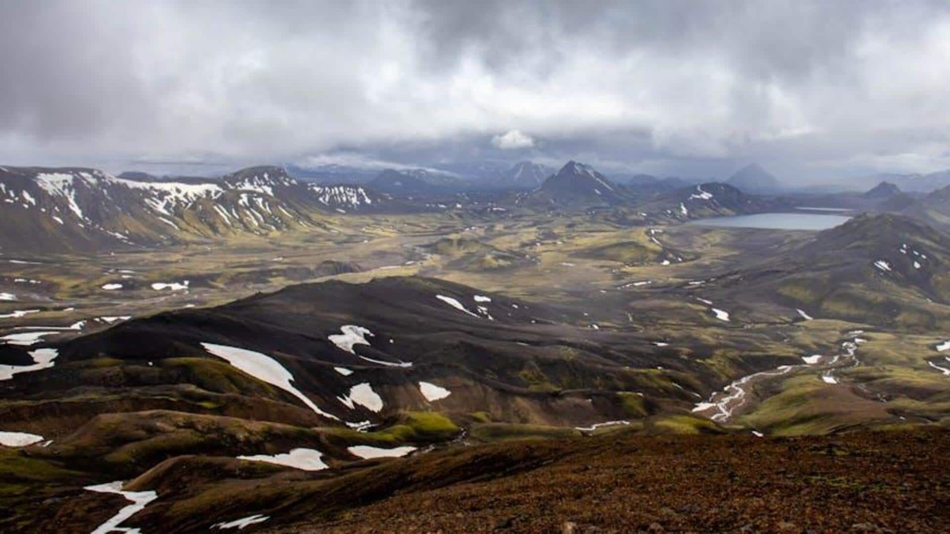 Menemukan Keindahan Vulkanik Islandia