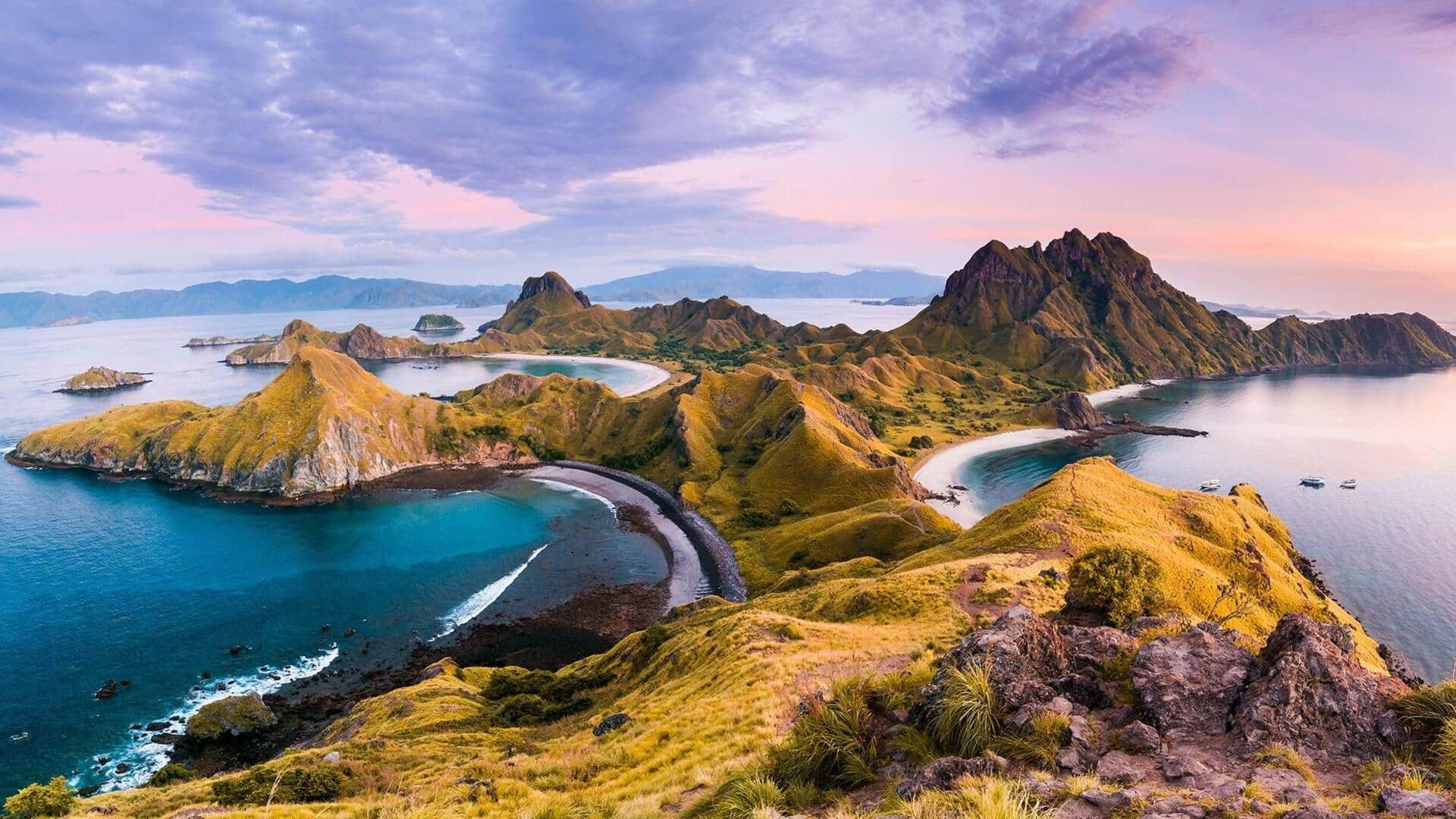 Menjelajahi Keajaiban Taman Nasional Komodo, Indonesia