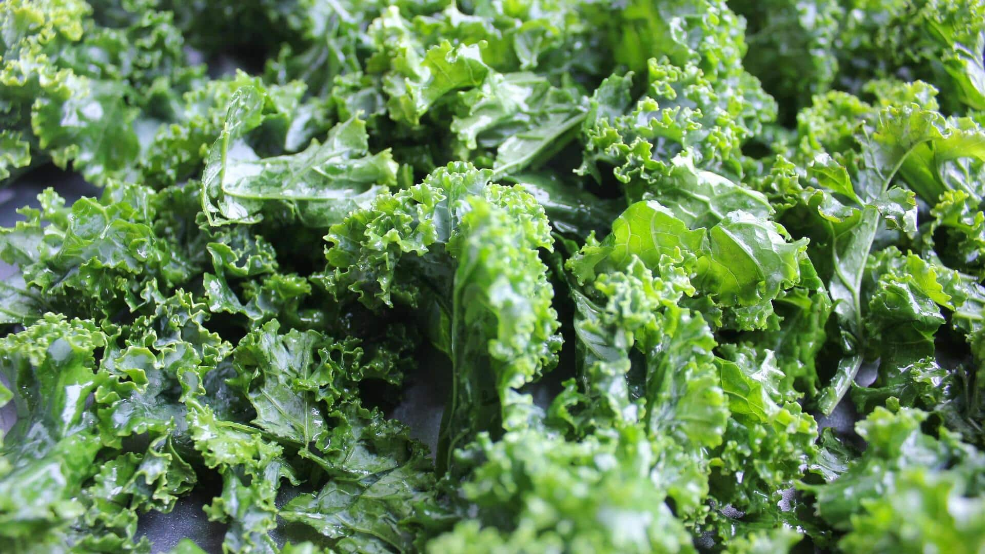 Manfaat Kale yang Kaya Vitamin A untuk Perawatan Rambut