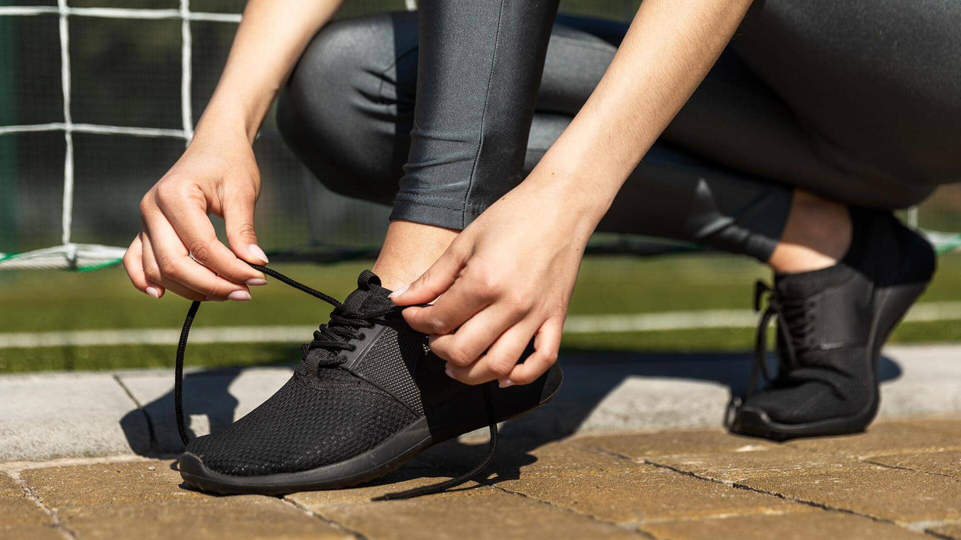 Mengapa Para Pelari Mengikat Sepatunya dengan Cara yang Berbeda? Mengapa Para Pelari Mengikat Sepatunya dengan Cara yang Berbeda?