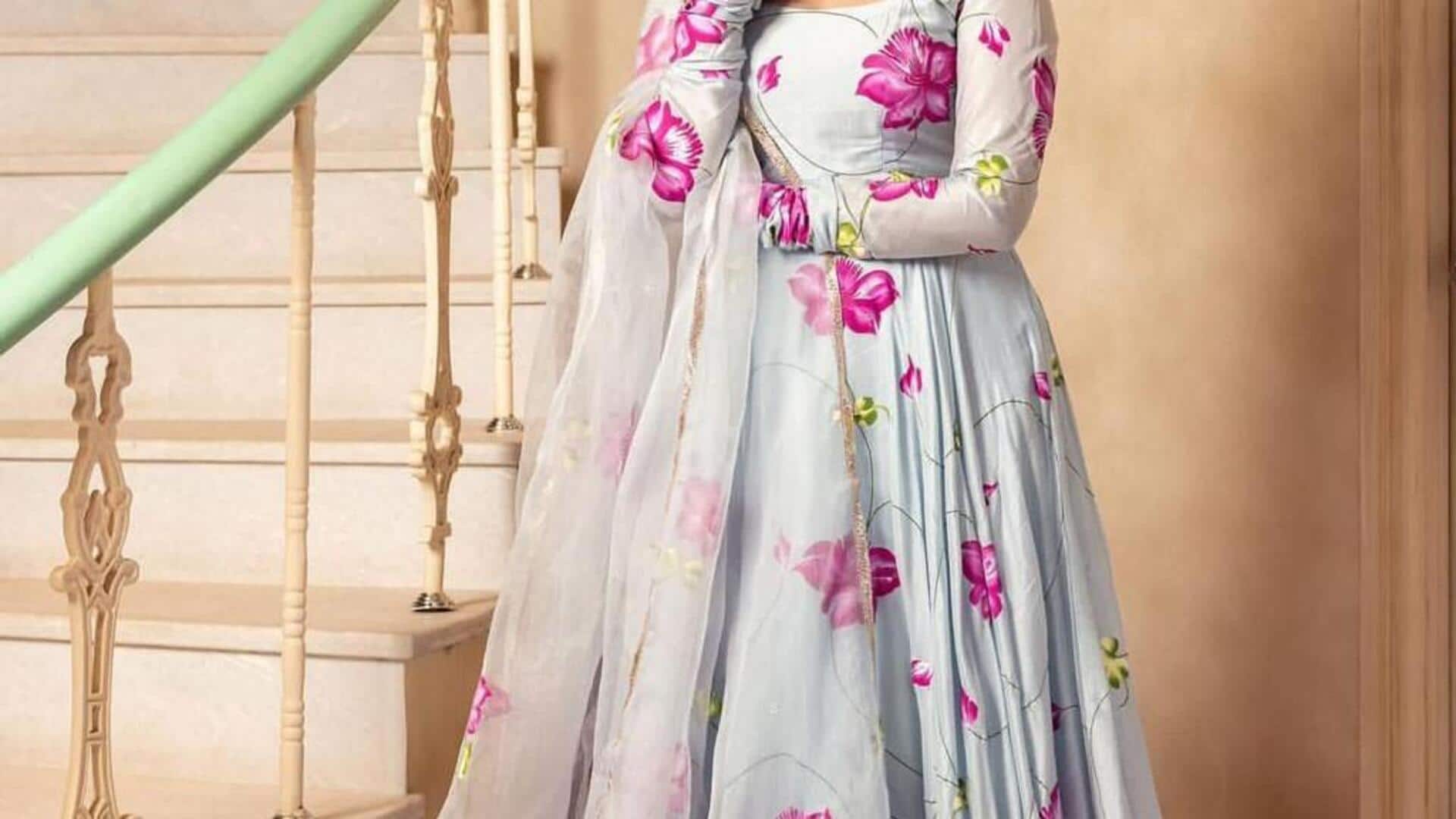 Lima inspirasi pakaian kain malai untuk musim semi India