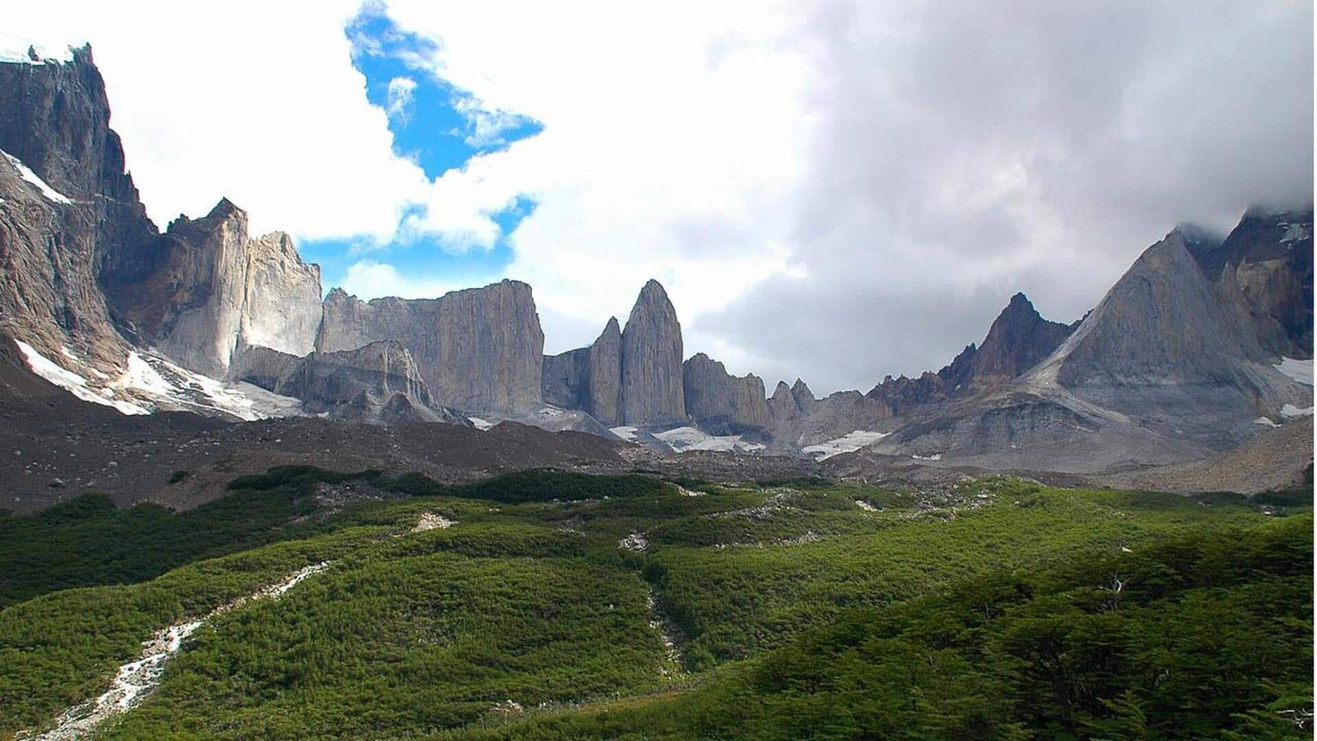 Menjajal Lanskap Patagonia yang Memukau di Chili