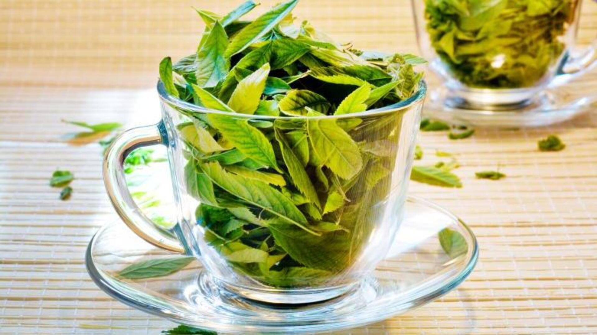 Lima cara mudah menggunakan daun teh bekas di rumah