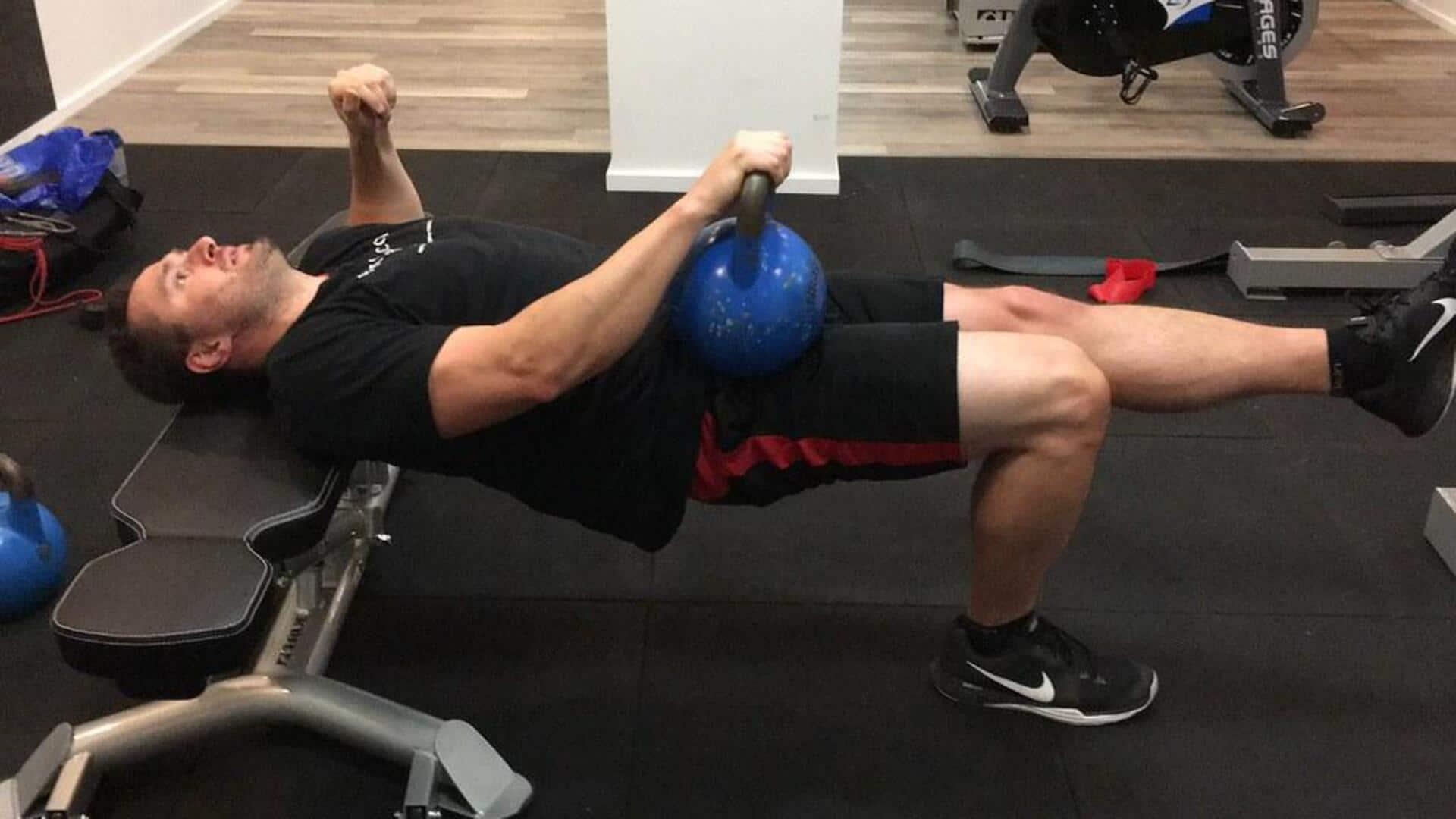 Membentuk otot glutes dengan Hip Thrusts