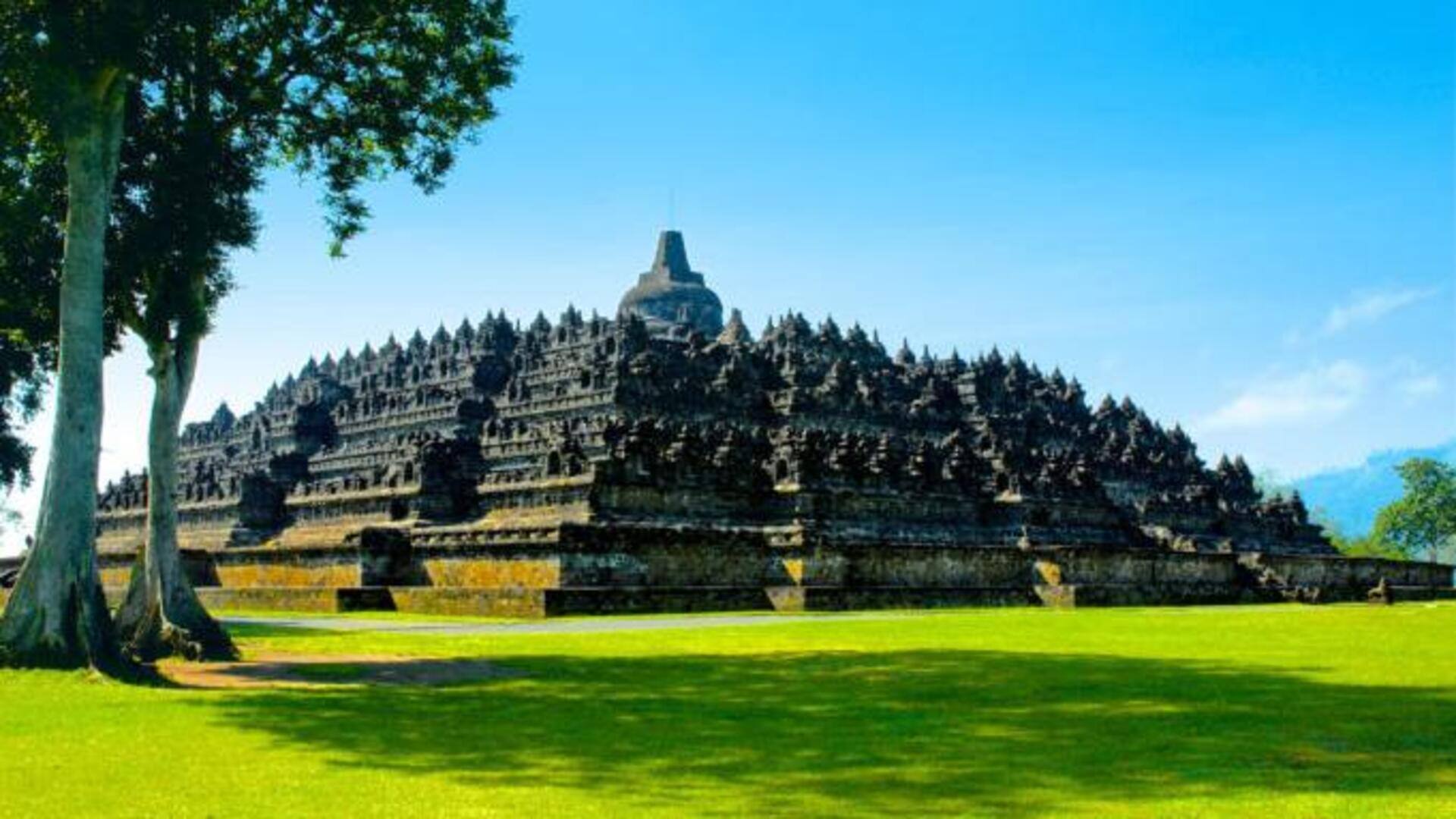 Film Indonesia yang mengunjungi situs kuno lokal