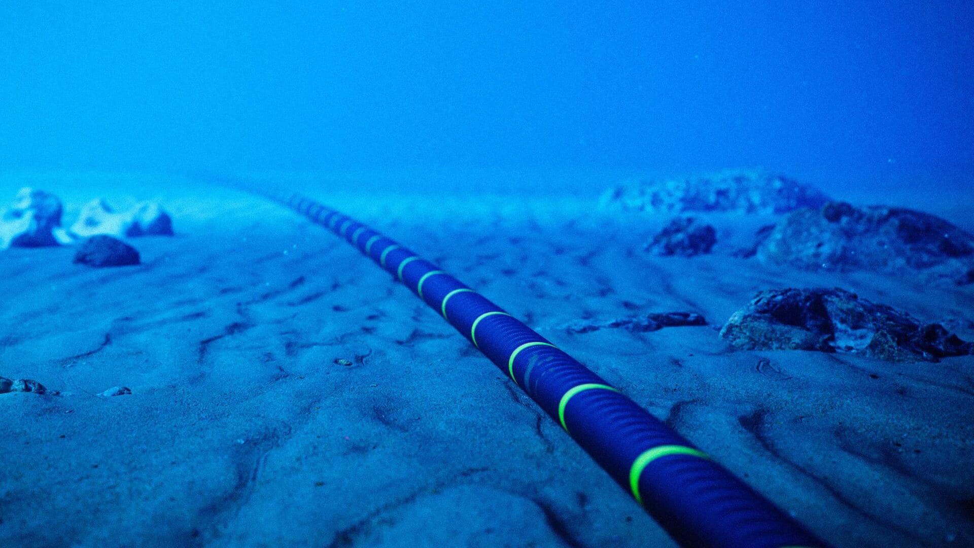 Mengungkap Teknologi di Balik Kabel Internet Bawah Laut Mengungkap Teknologi di Balik Kabel Internet Bawah Laut