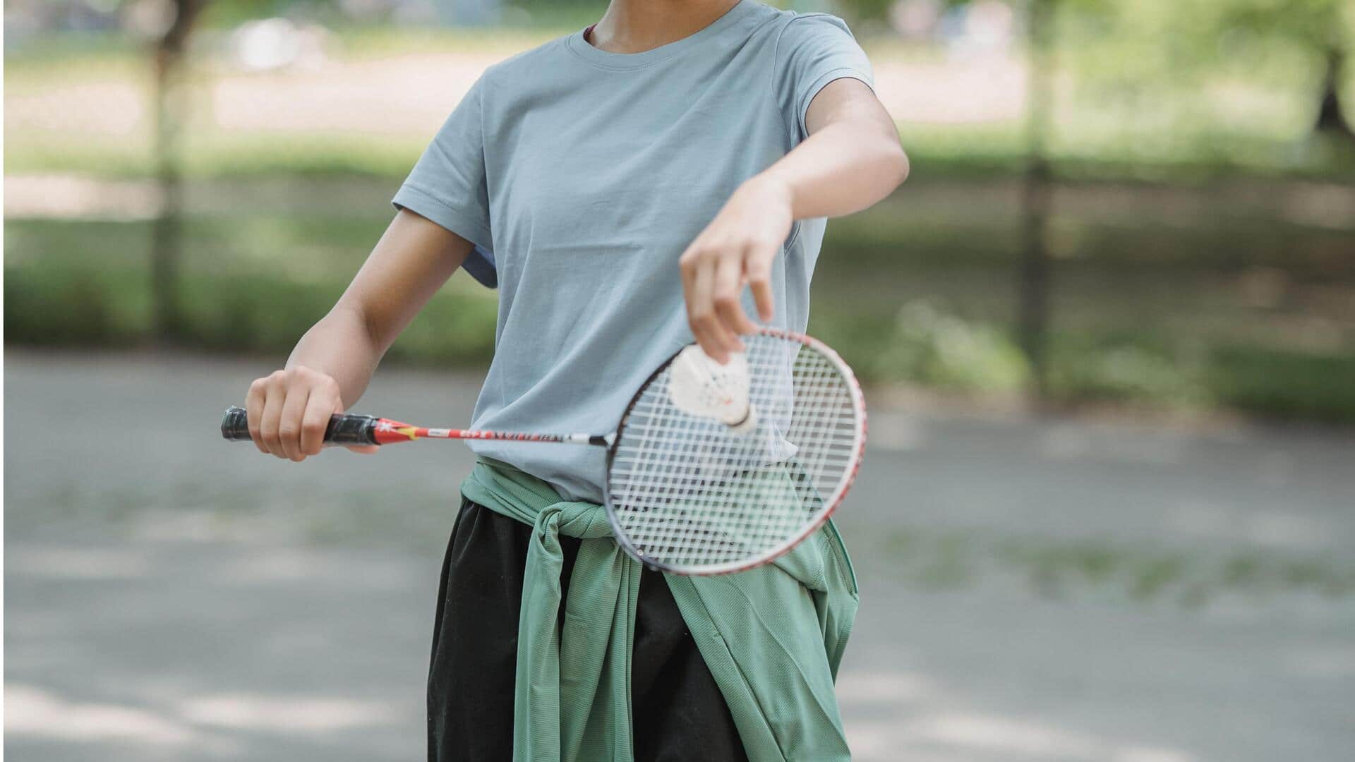 Teknik servis Flick dalam badminton