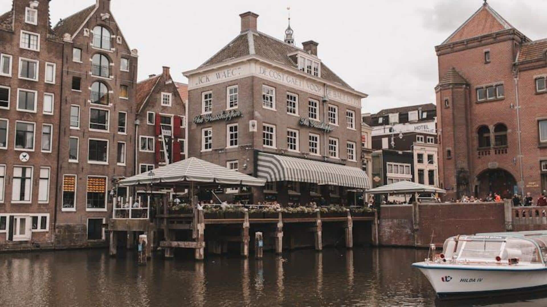 Kafe Tepi Kanal di Amsterdam: Menikmati Pesona Belanda yang Tenang