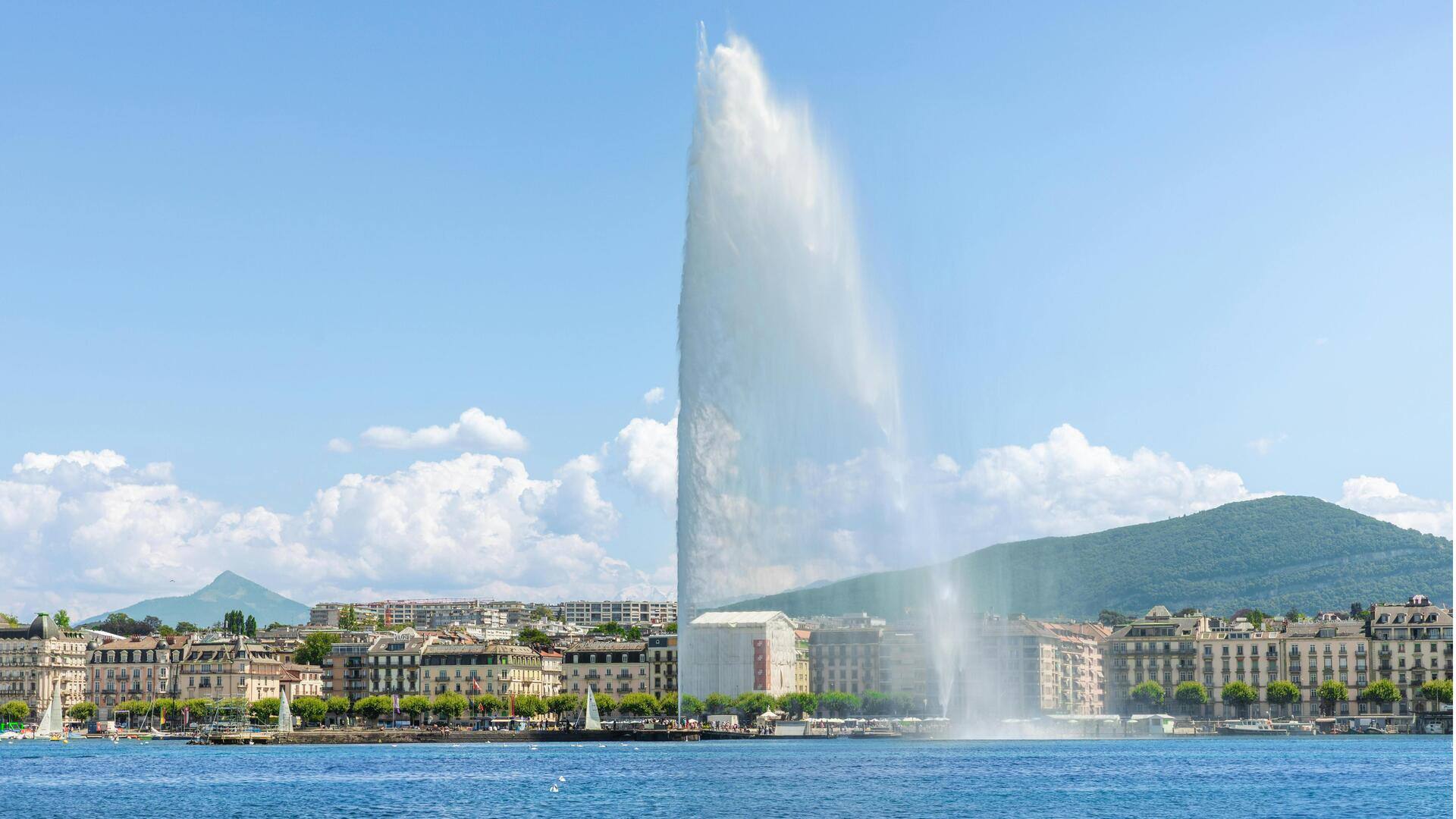 Menjelajahi Taman dan Jalur Tepi Danau di Jenewa