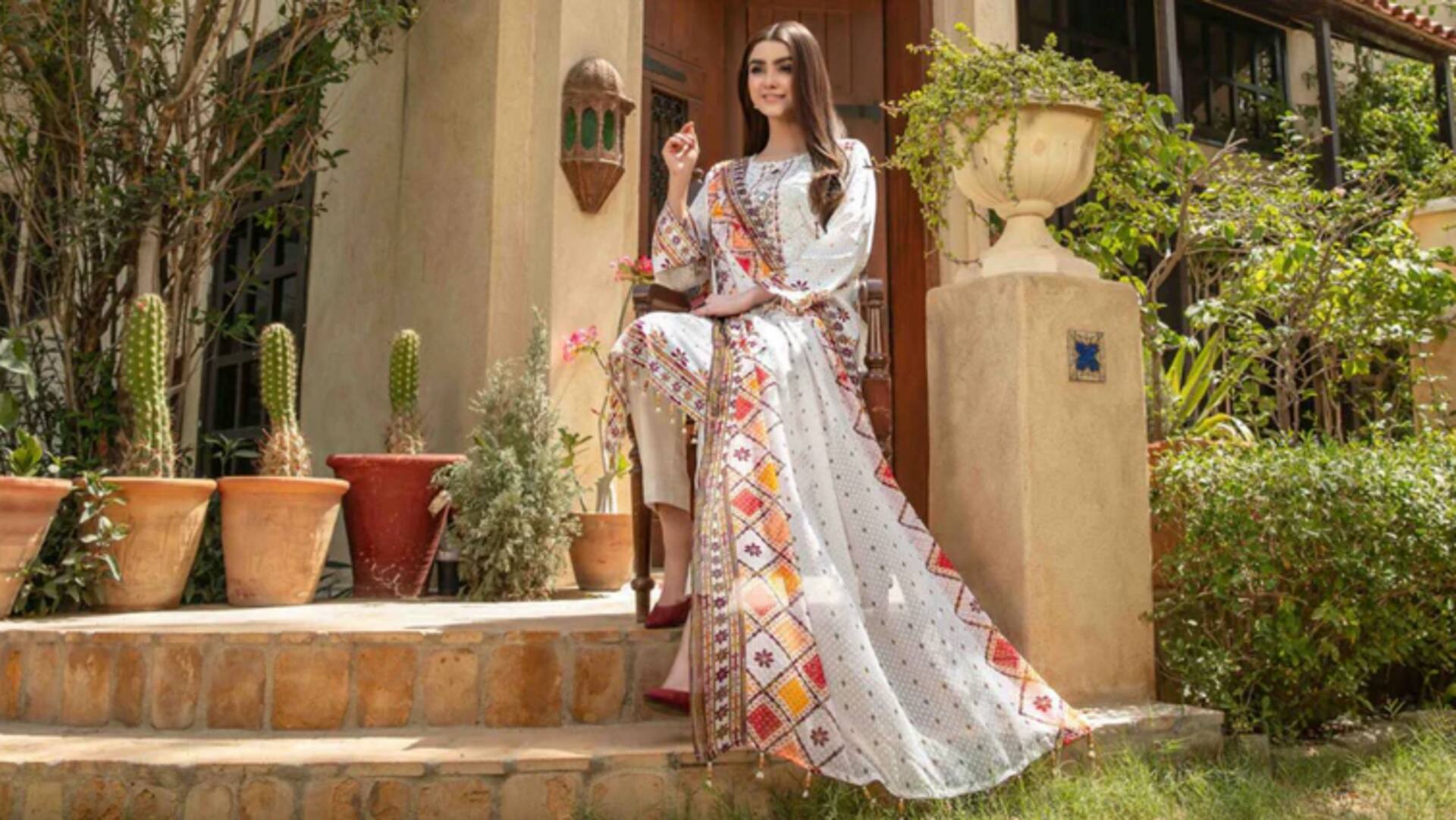 Tren busana etnik India untuk musim gugur