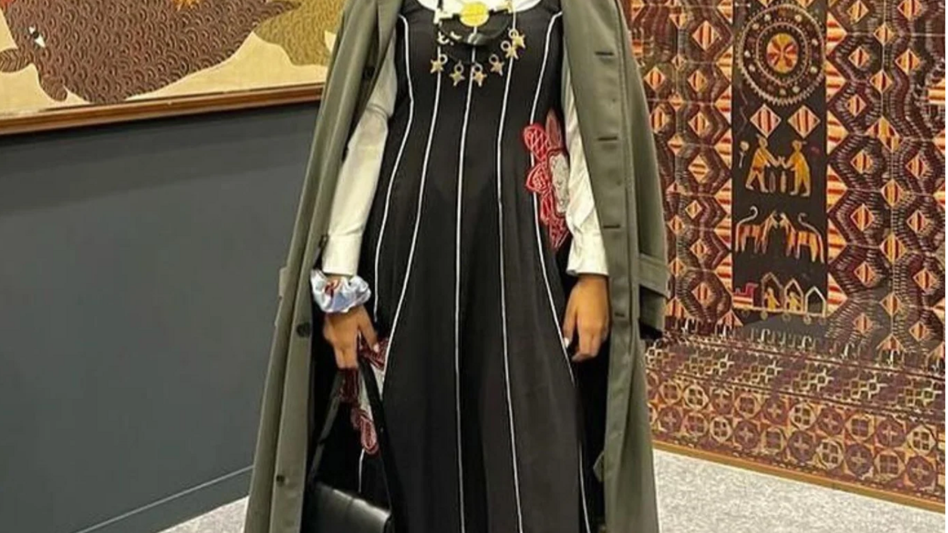 Lima cetakan kokum untuk pakaian musim dingin India