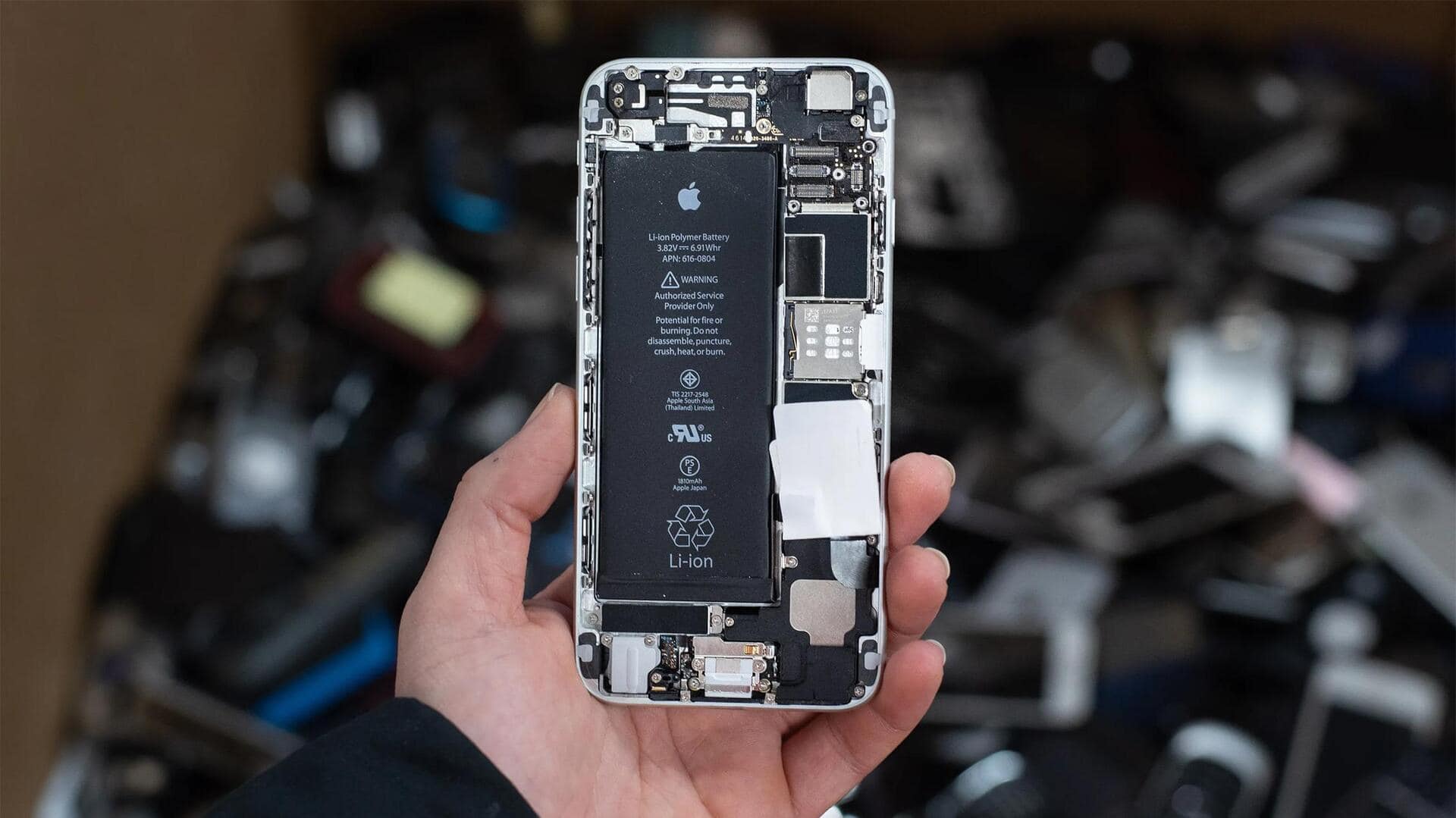 Fakta Lithium-Ion: Merevolusi Energi Portabel di Seluruh Dunia Fakta Lithium-Ion: Merevolusi Energi Portabel di Seluruh Dunia