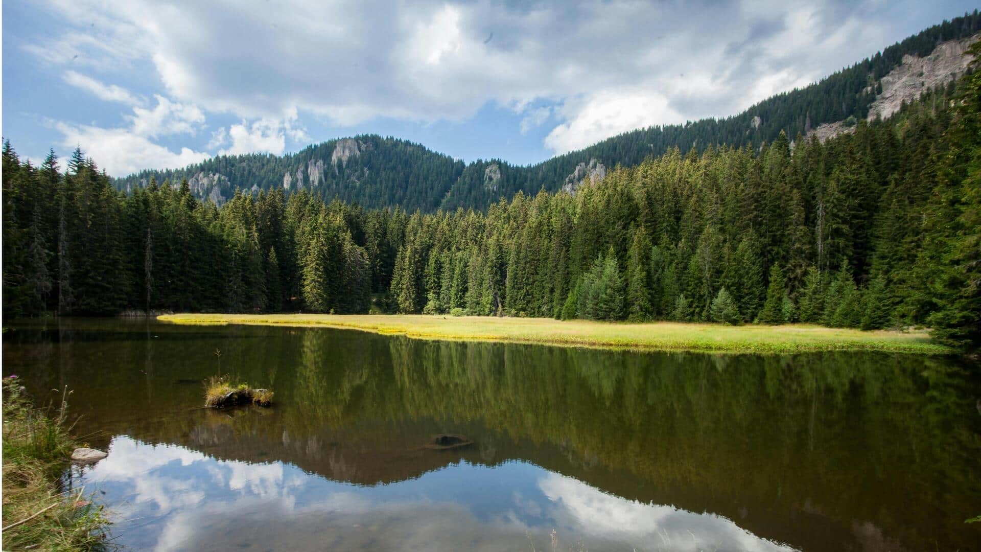 Jelajahi Pegunungan Rhodope di Bulgaria: Surga Tersembunyi