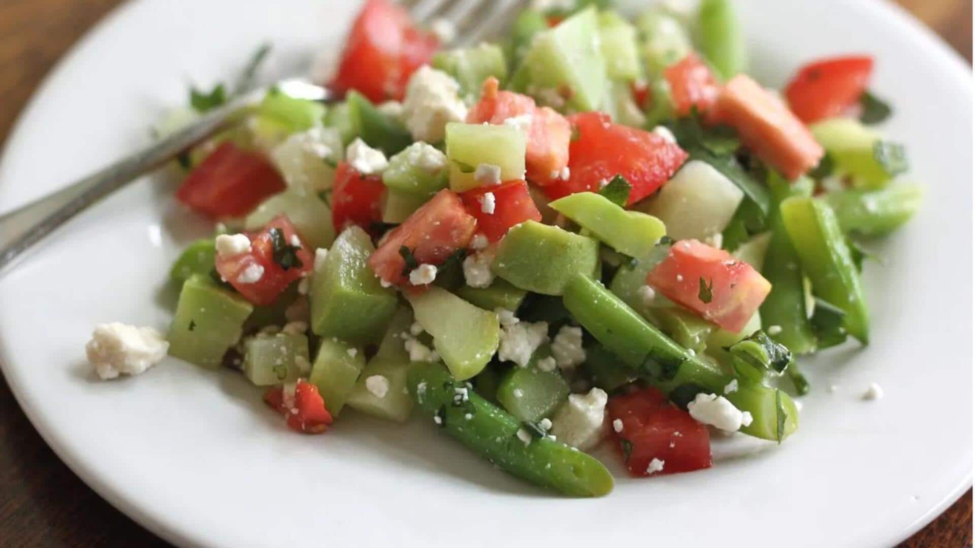 Menghidupkan Kembali Salad dengan Sayuran Indonesia