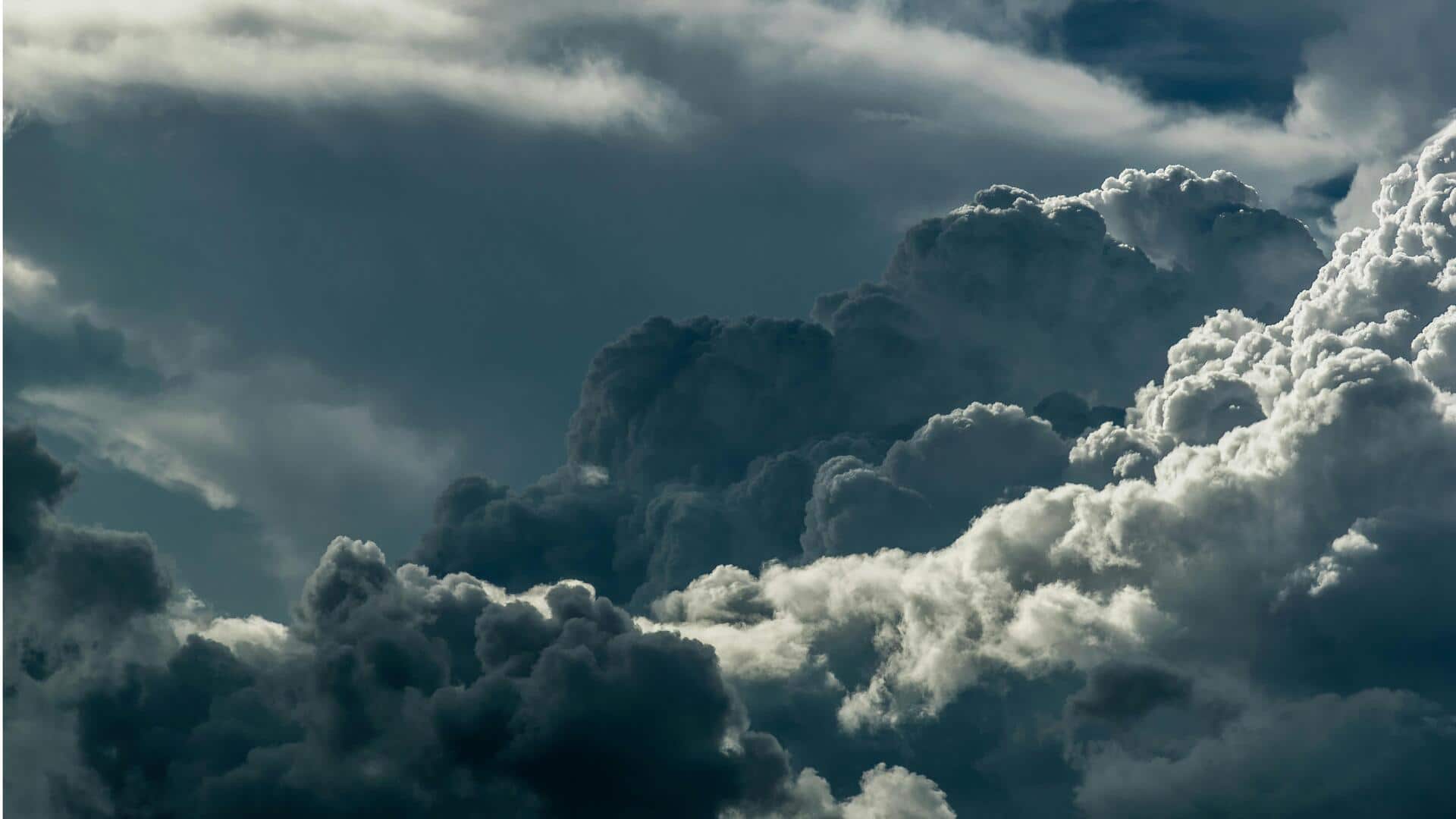 Lima Fakta Ilmiah Menarik tentang Teknologi Penyemaian Awan