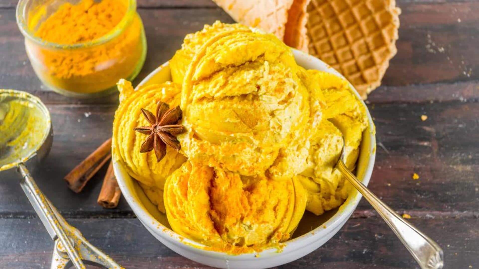 Mencicipi Es Krim Kunyit untuk Sensasi Baru