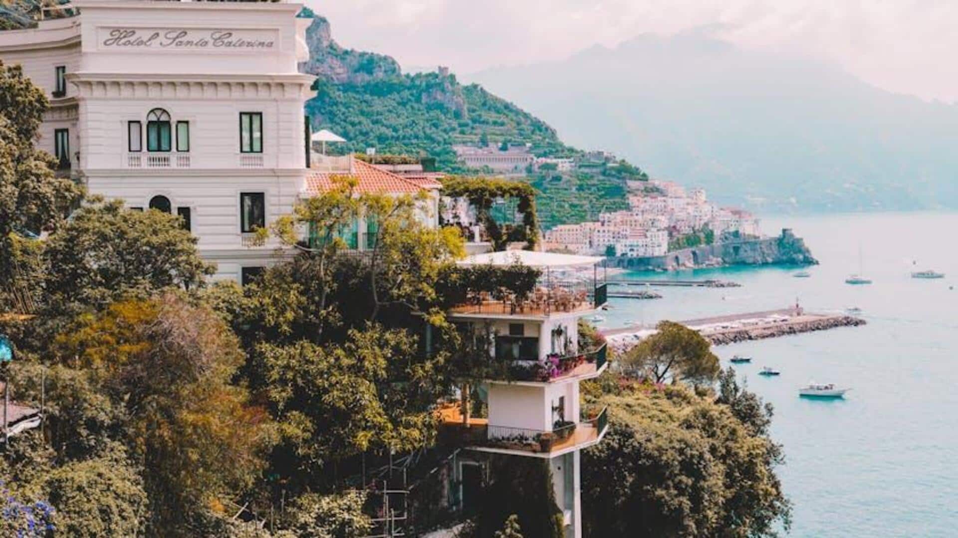 Mengunjungi Desa-desa Memesona di Pantai Amalfi Mengunjungi Desa-desa Memesona di Pantai Amalfi