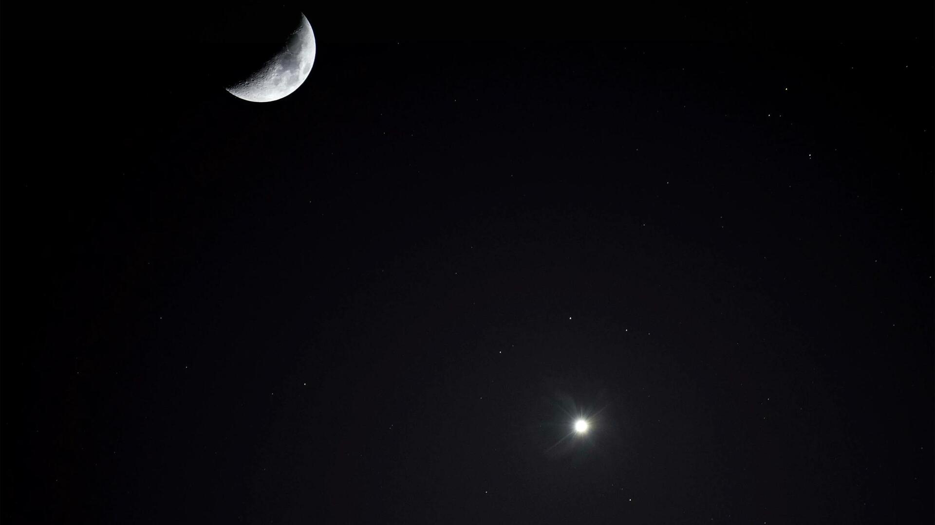 Lima Objek Astronomi yang bisa Dilihat dari Langit Indonesia