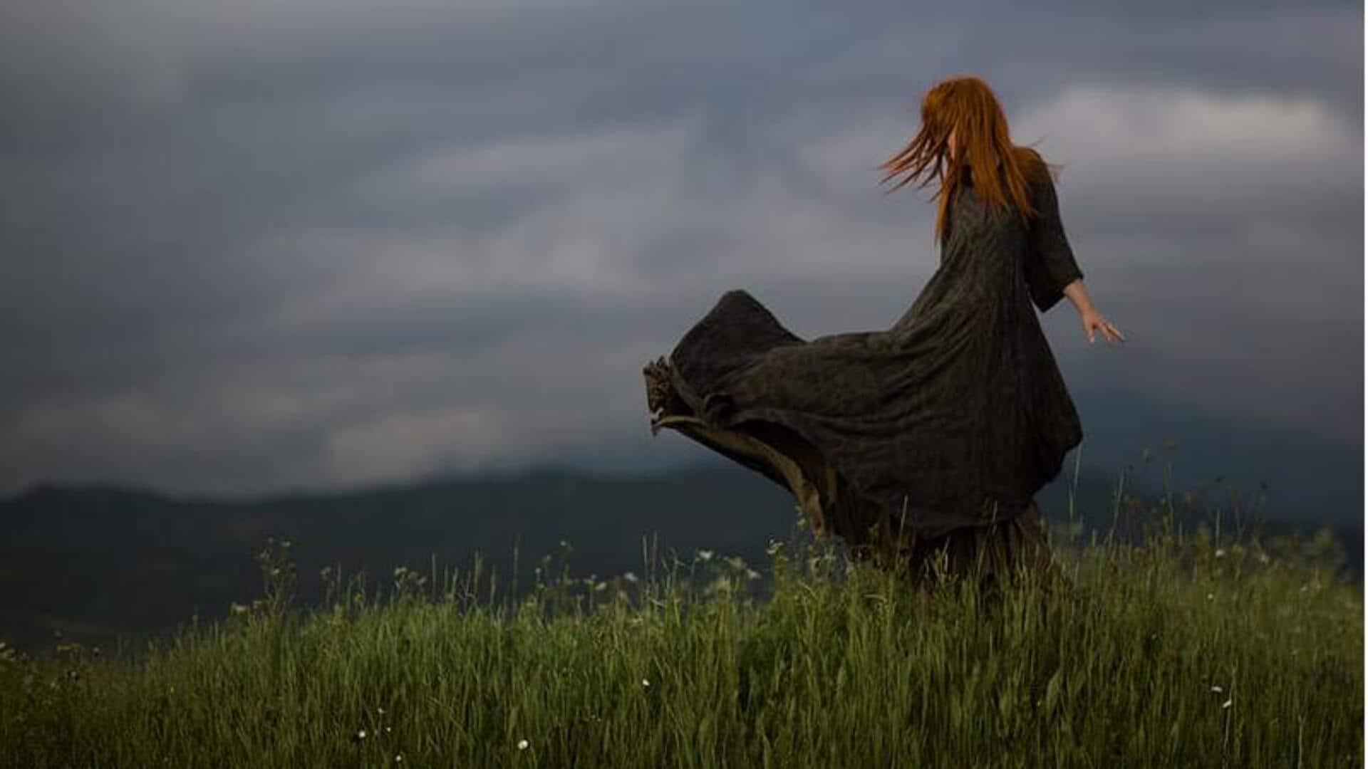 Seni Potret Tanpa Wajah: Gaya Bercerita yang Unik