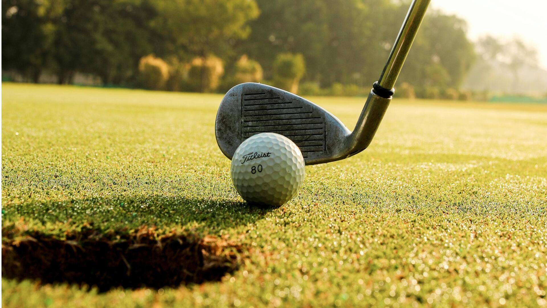 Mengapa lubang golf berdiameter 4,25 inci?