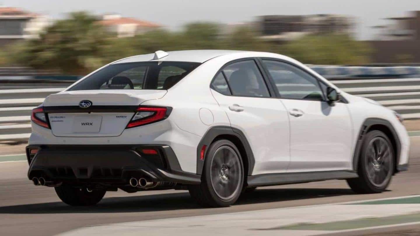 Menjalankan mesin 271 hp, 2.4 liter Menjalankan mesin 271 hp, 2.4 liter