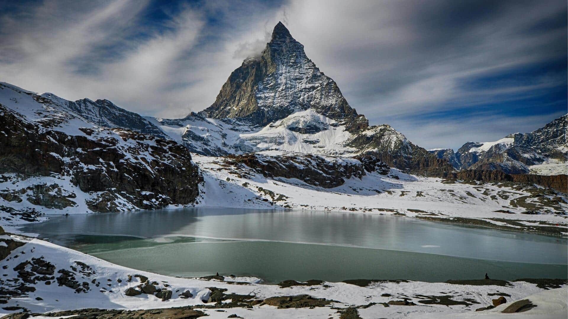 Jelajahi Pegunungan Alpen: Pengalaman Wisata Swiss Menanti Anda