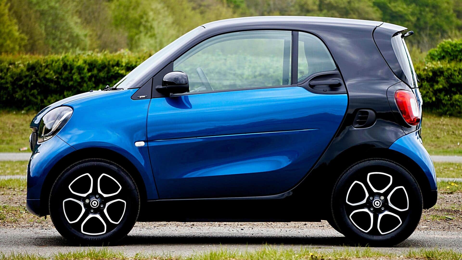 Efisiensi Mobil Listrik: Lima Tips Perawatan Penting