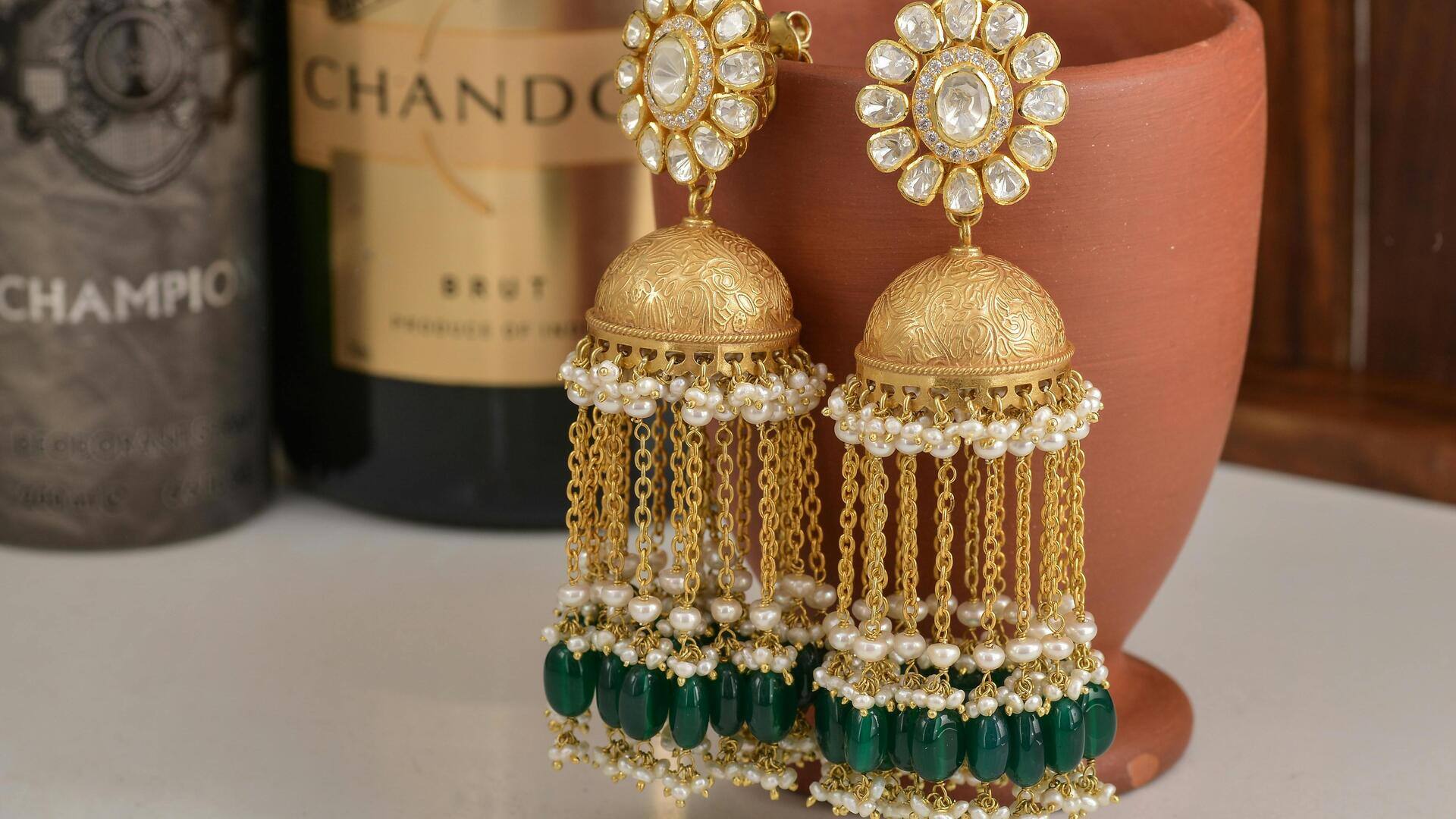 Jhumka: Aksesori tradisional dengan sentuhan modern