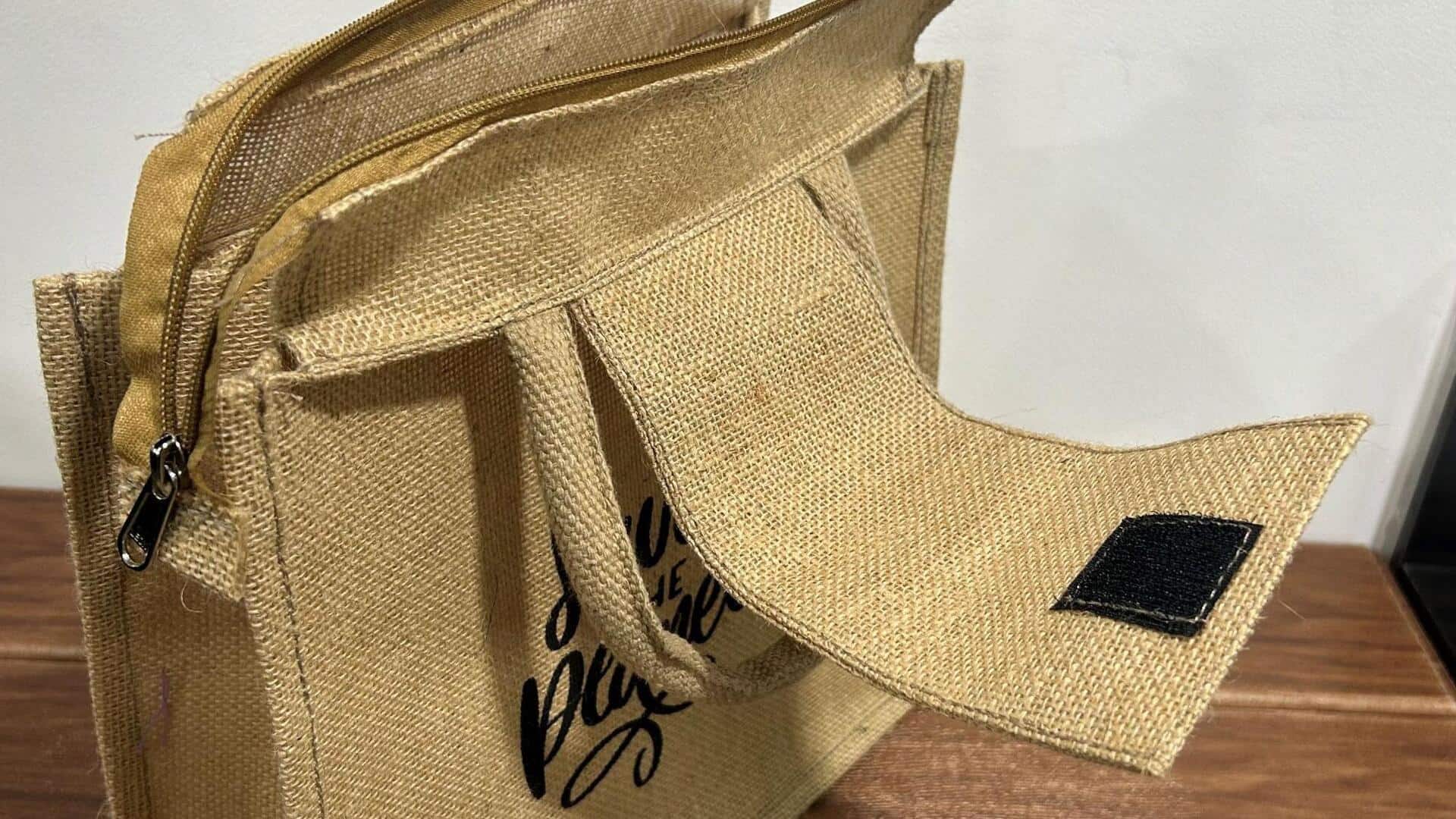 Tas rami alami: Tren baru dalam fesyen berkelanjutan di India