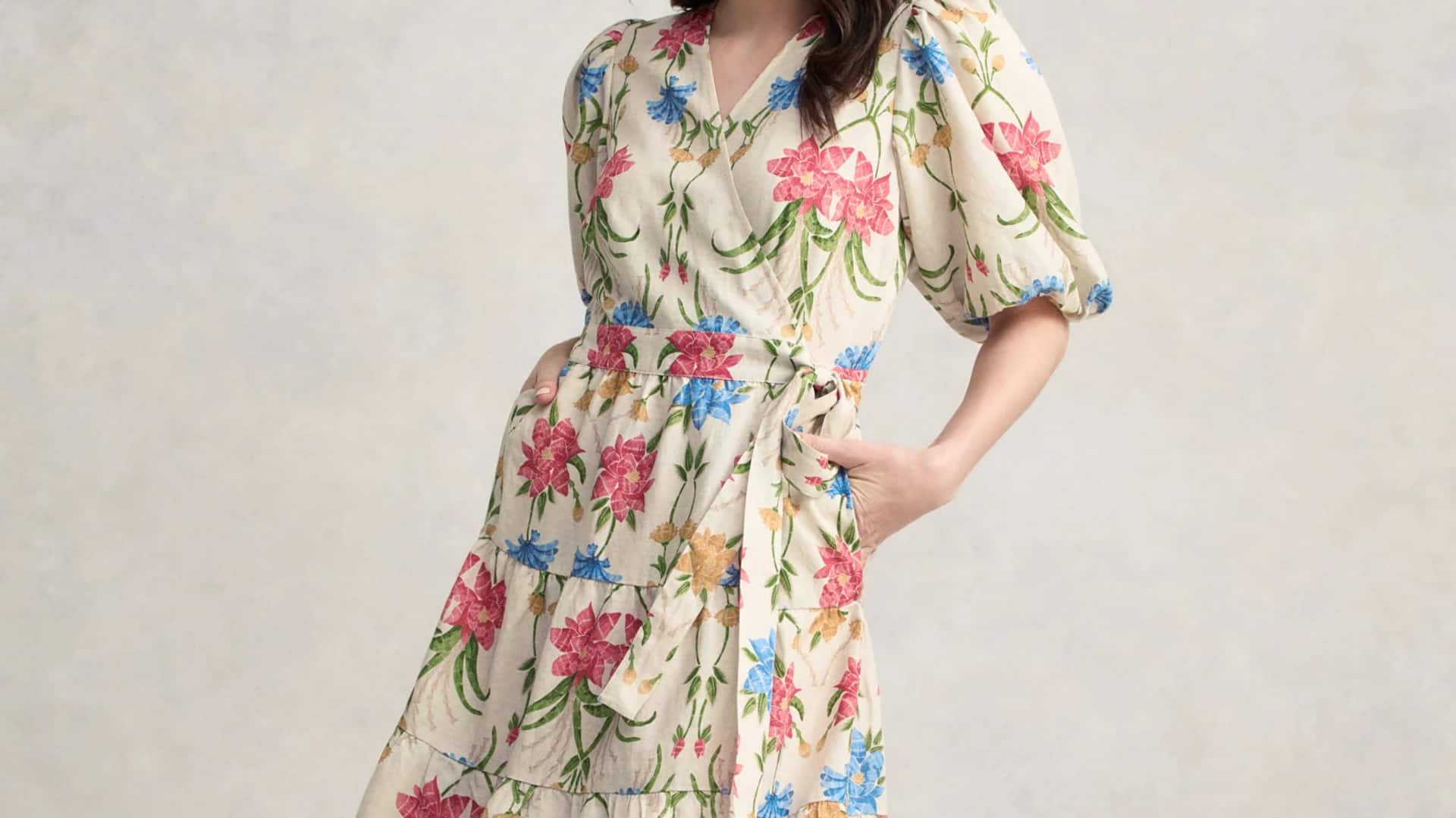 Kombinasi cetakan untuk gaya musim semi India yang ceria