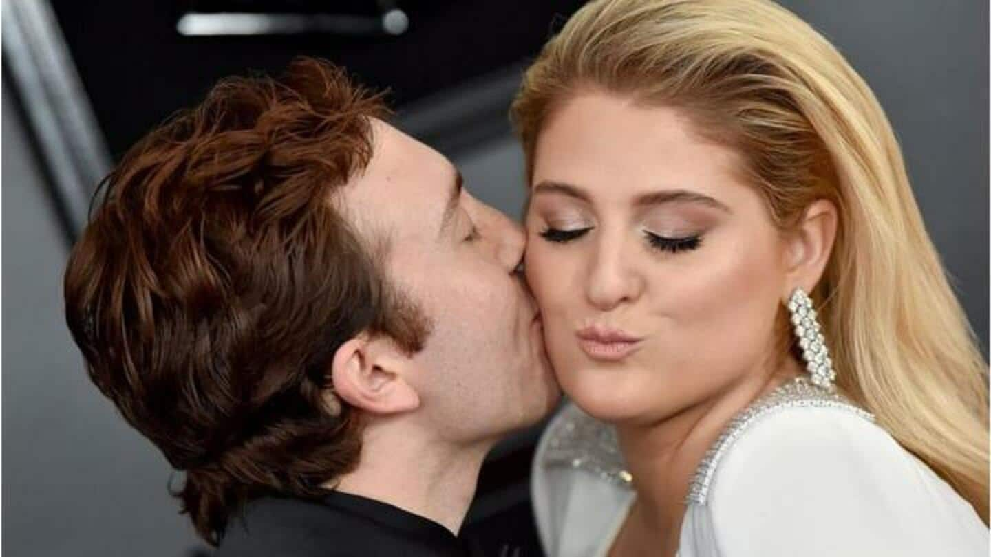 Itu anak laki-laki! Meghan Trainor, Daryl Sabara merangkul peran sebagai orang tua lagi