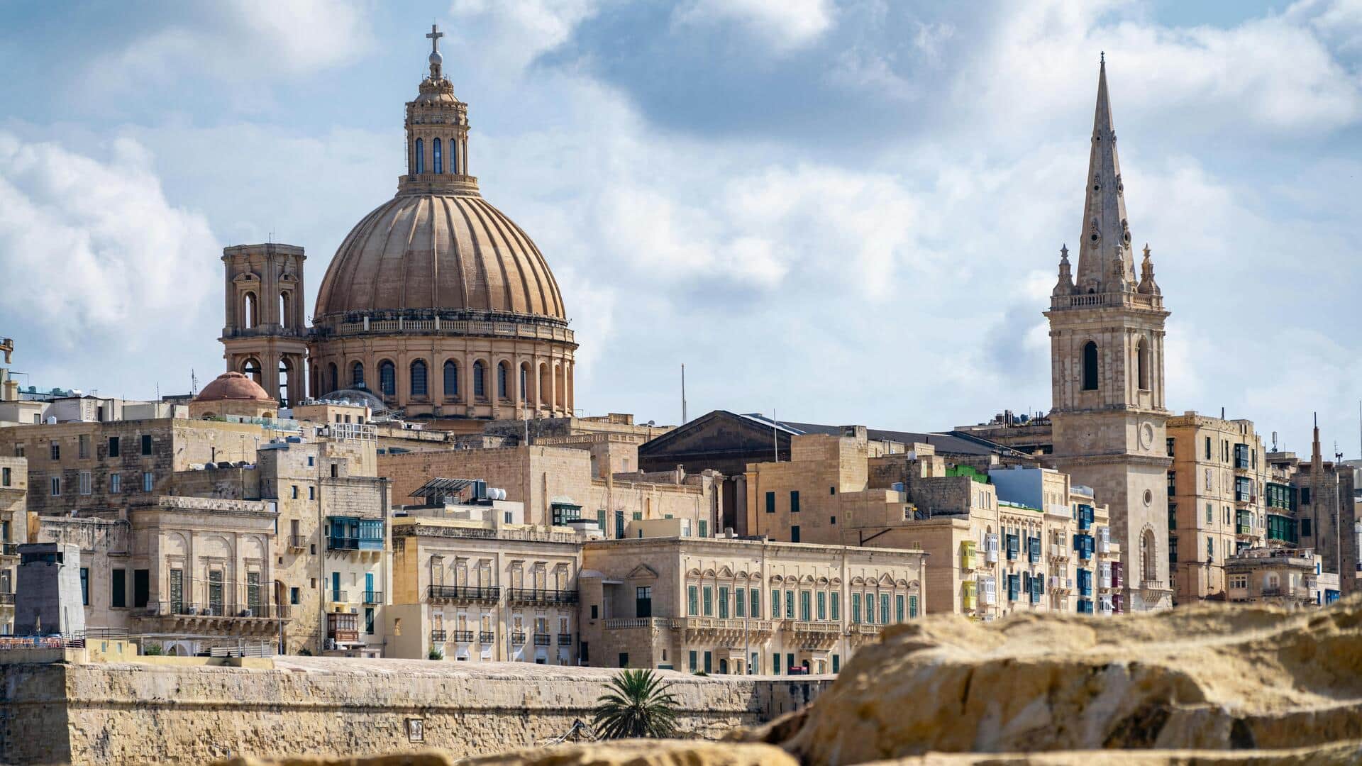 Menjelajahi Pasar Lokal dan Harta Budaya Malta