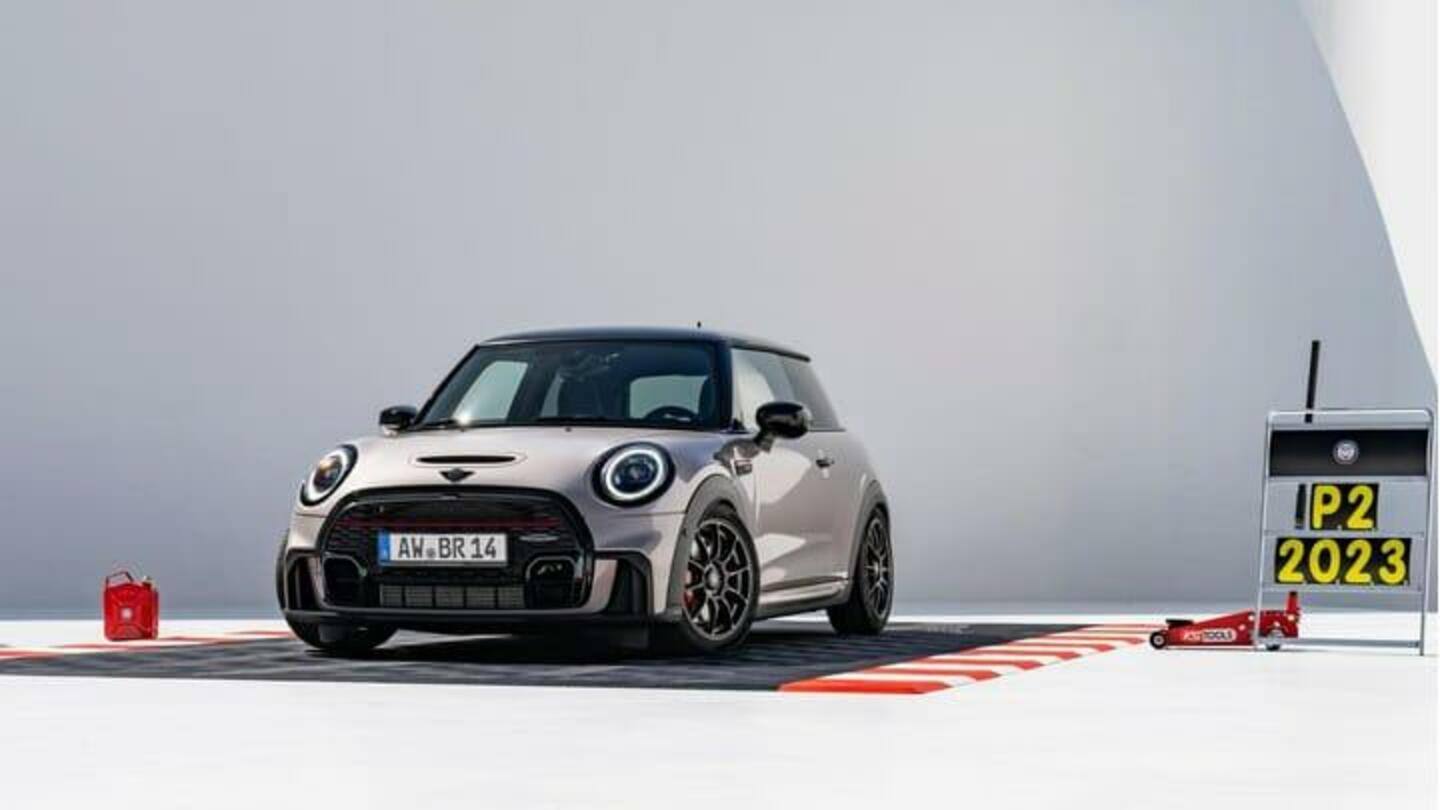 MINI JCW Bulldog Racing Edition debut dengan pengaturan suspensi yang dapat disesuaikan