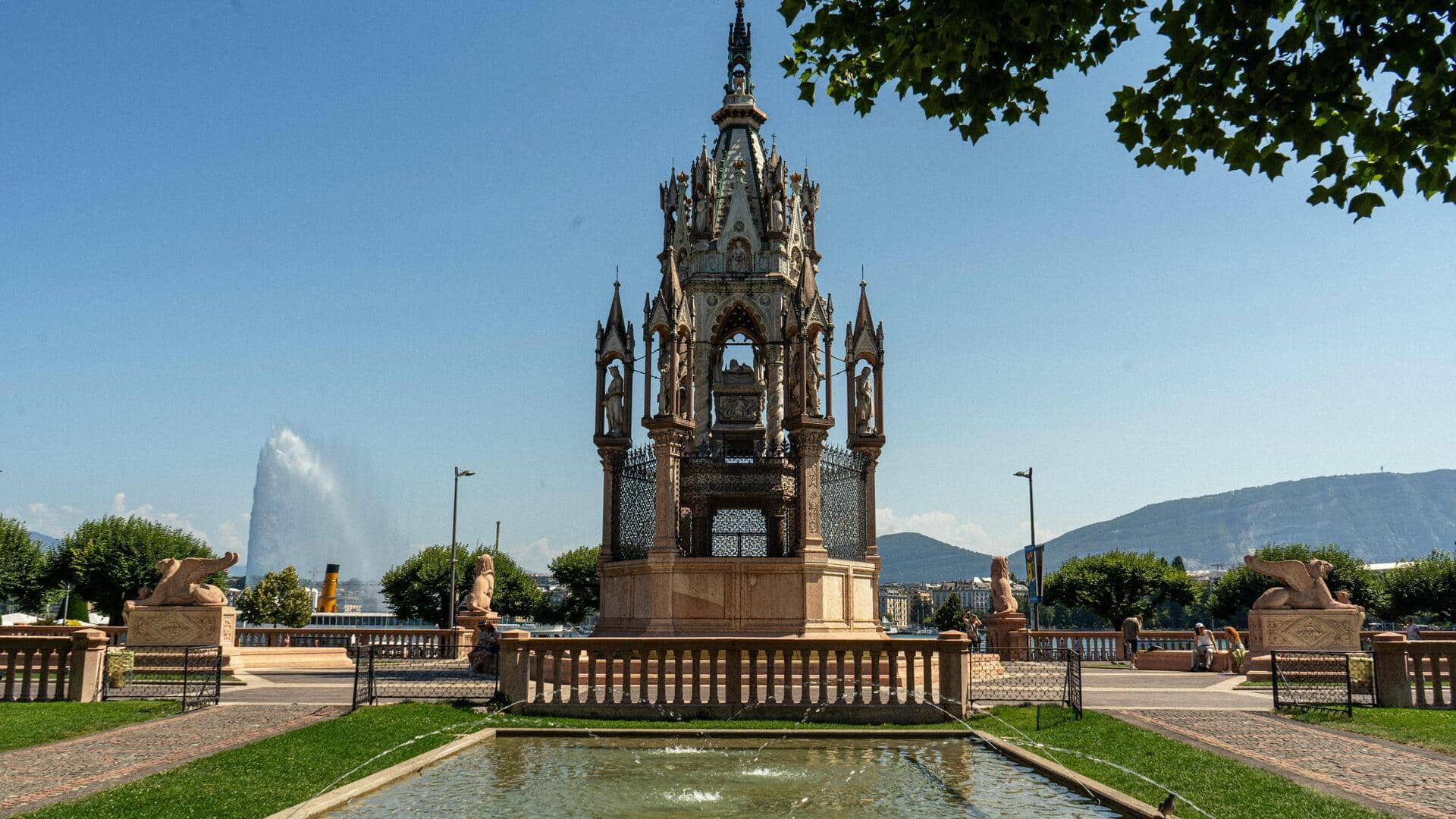 Nikmati Cokelat Swiss di Taman Botani Jenewa