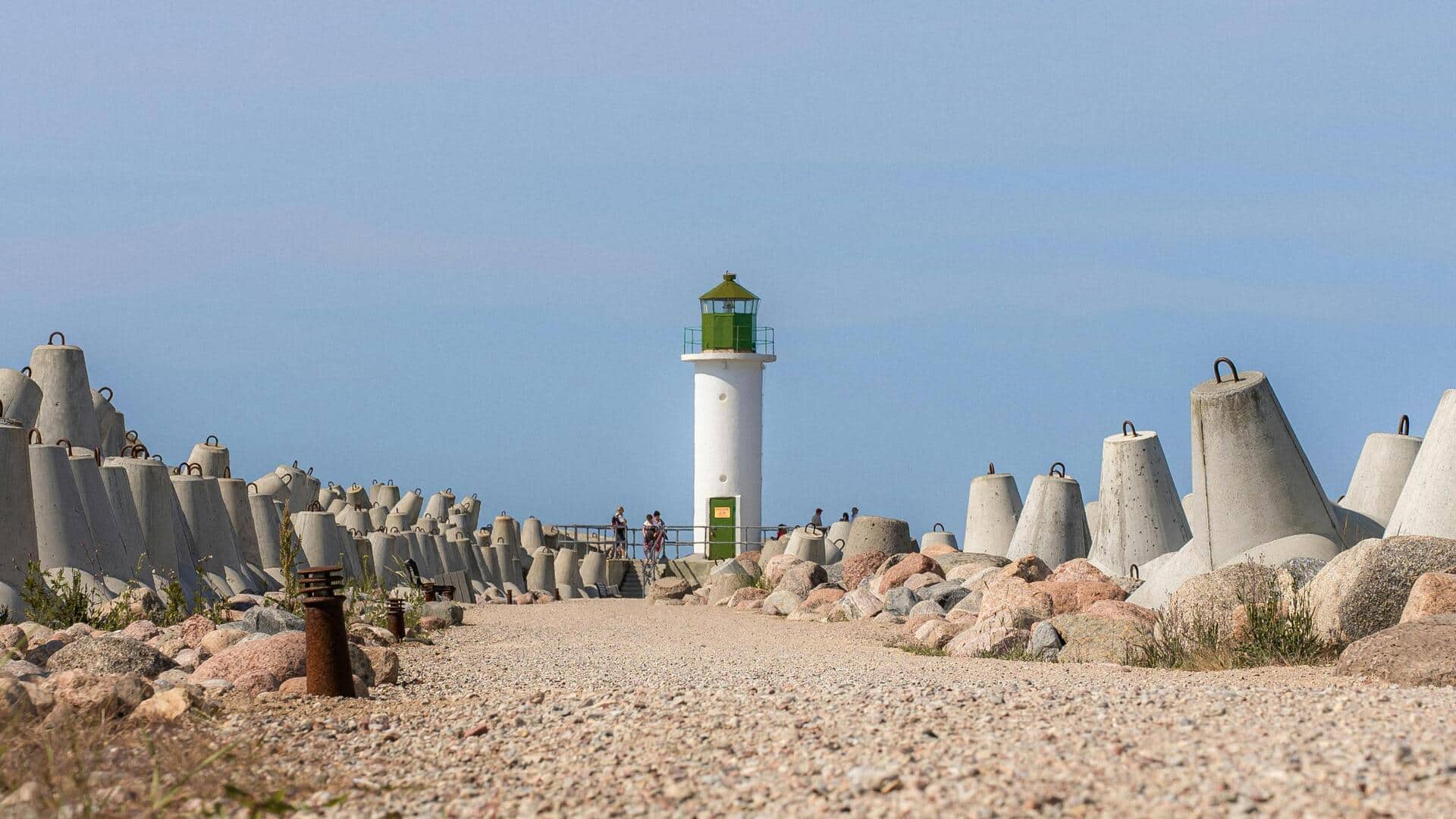 Menemukan Pantai-Pantai Tersembunyi di Latvia: Lima Pelarian Tenang di Baltik