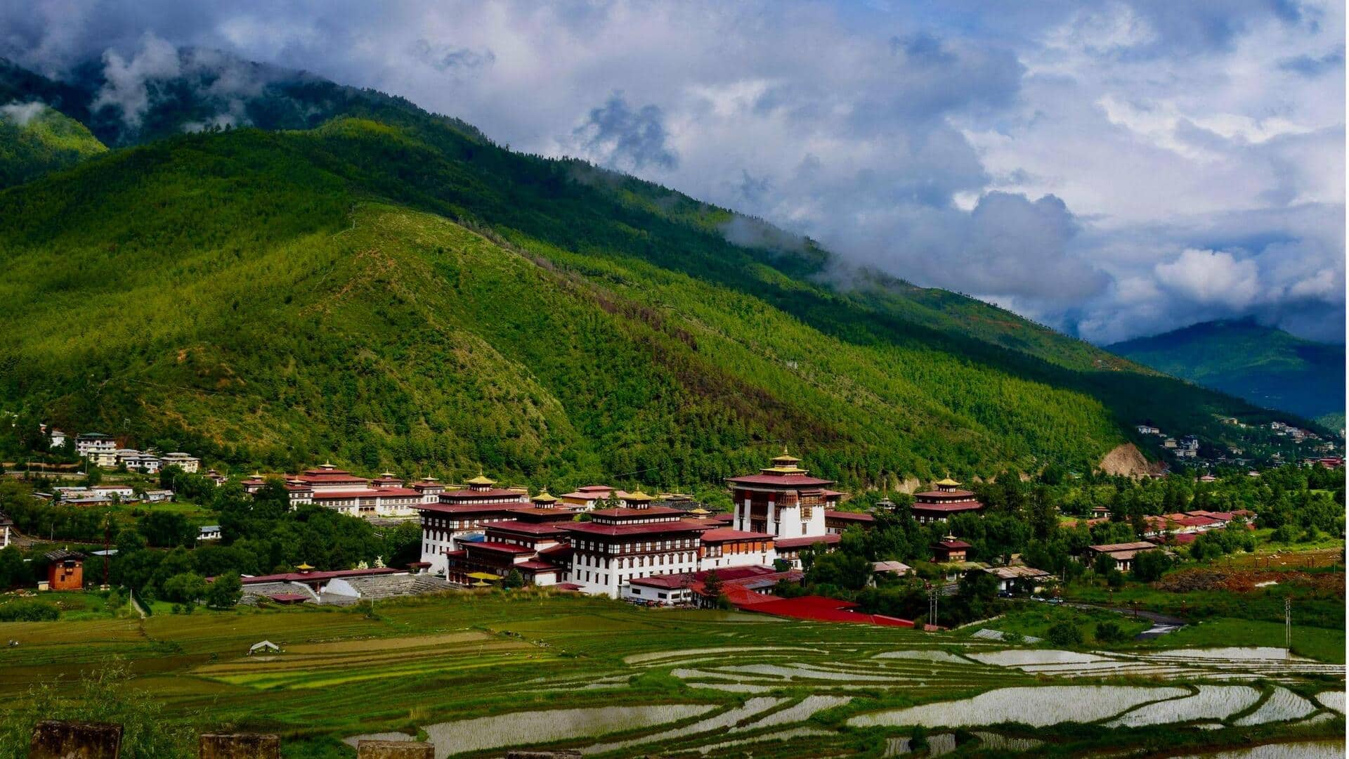 Mengapa Bhutan Menjadi Negara Karbon-Negatif