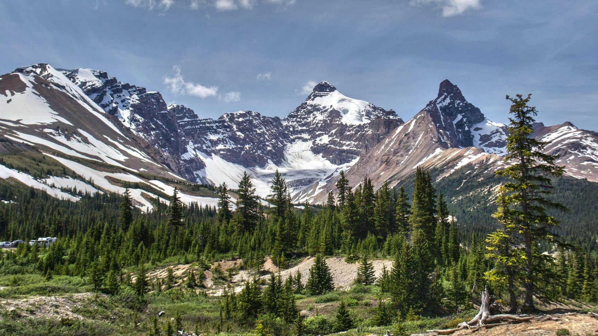 Menjelajahi Keindahan Icefields Parkway, Alberta, Kanada