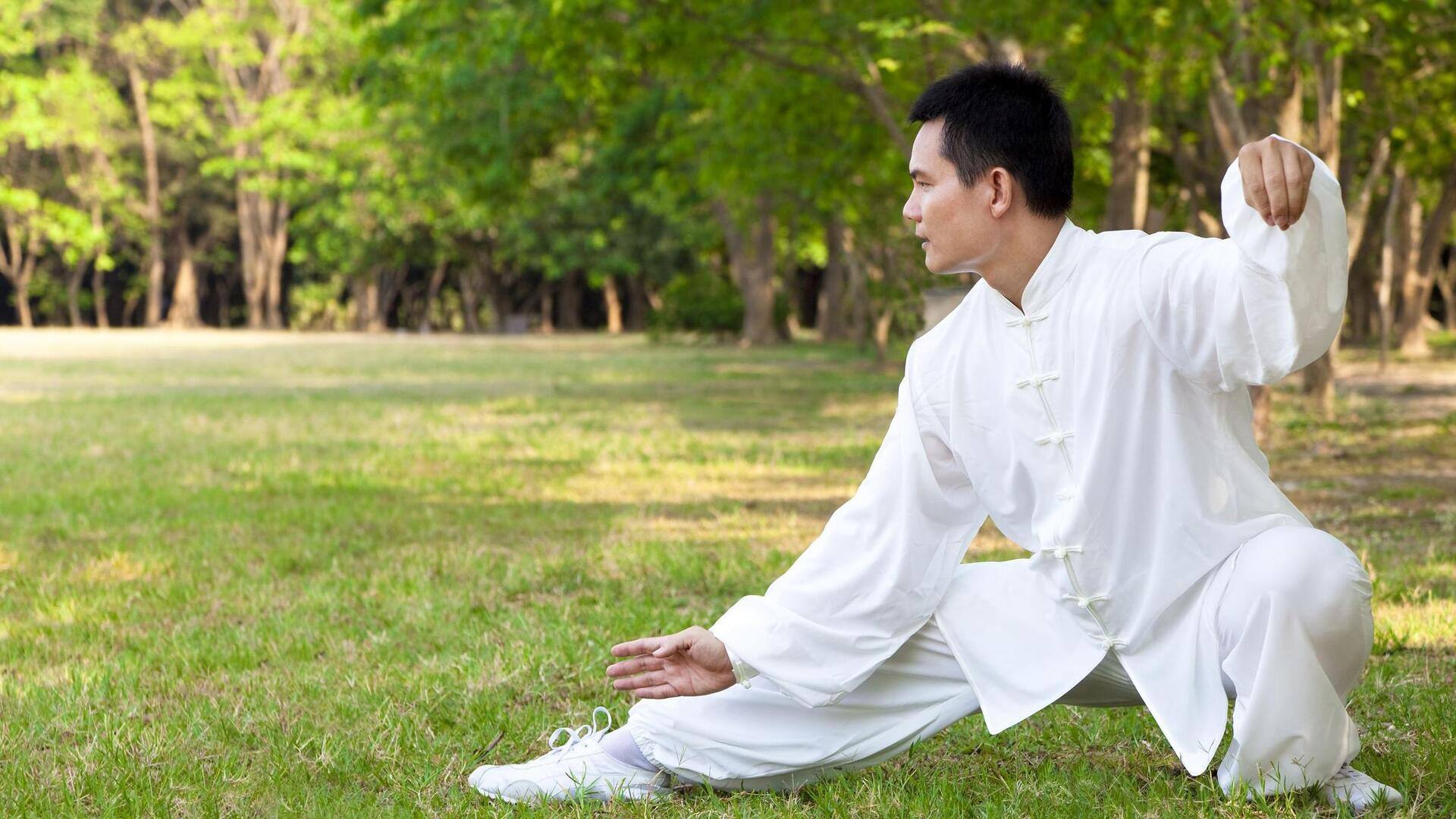 Tingkatkan Keseimbangan Tubuh dengan Gerakan Tai Chi Harian Tingkatkan Keseimbangan Tubuh dengan Gerakan Tai Chi Harian