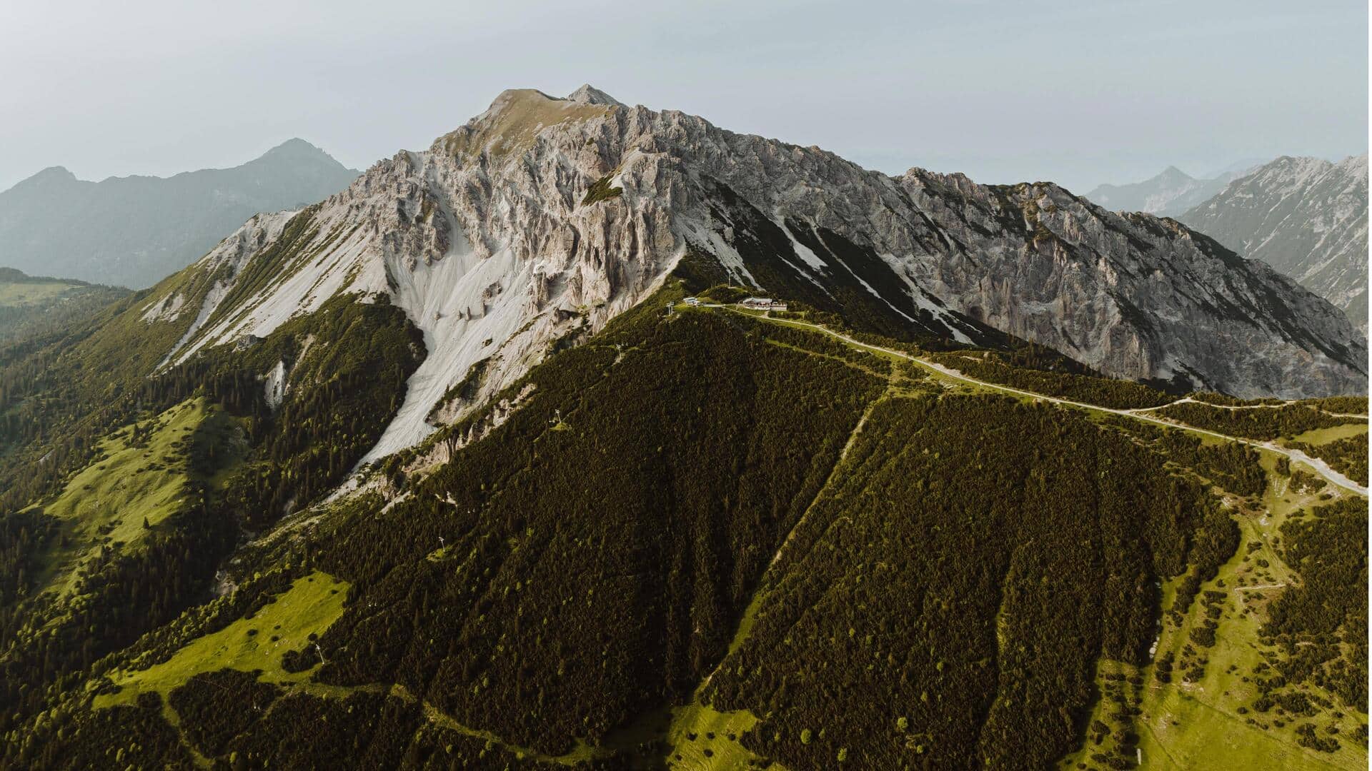 Jalur Terbaik di Liechtenstein untuk Petualangan Jalan Kaki yang Tenang