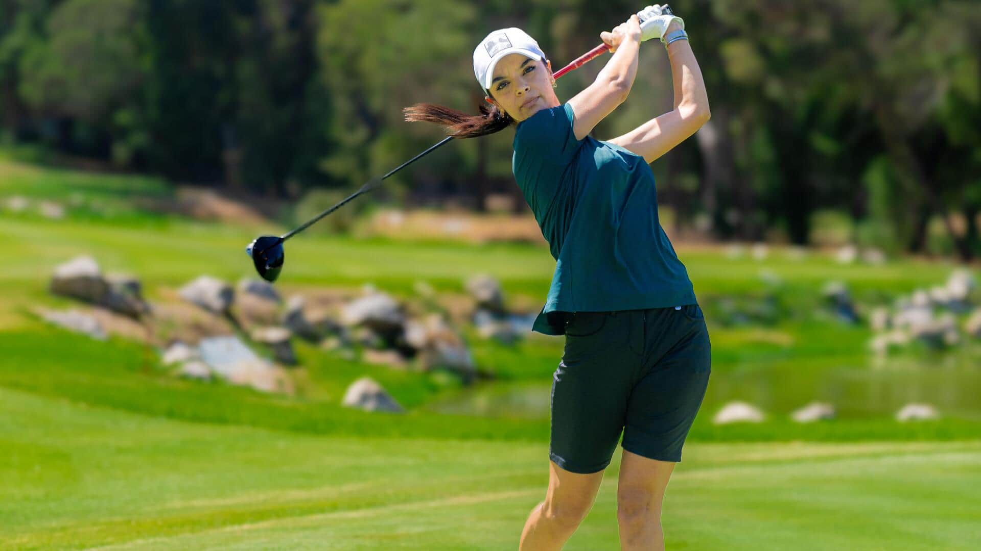 Mengapa penonton bertepuk tangan di golf?
