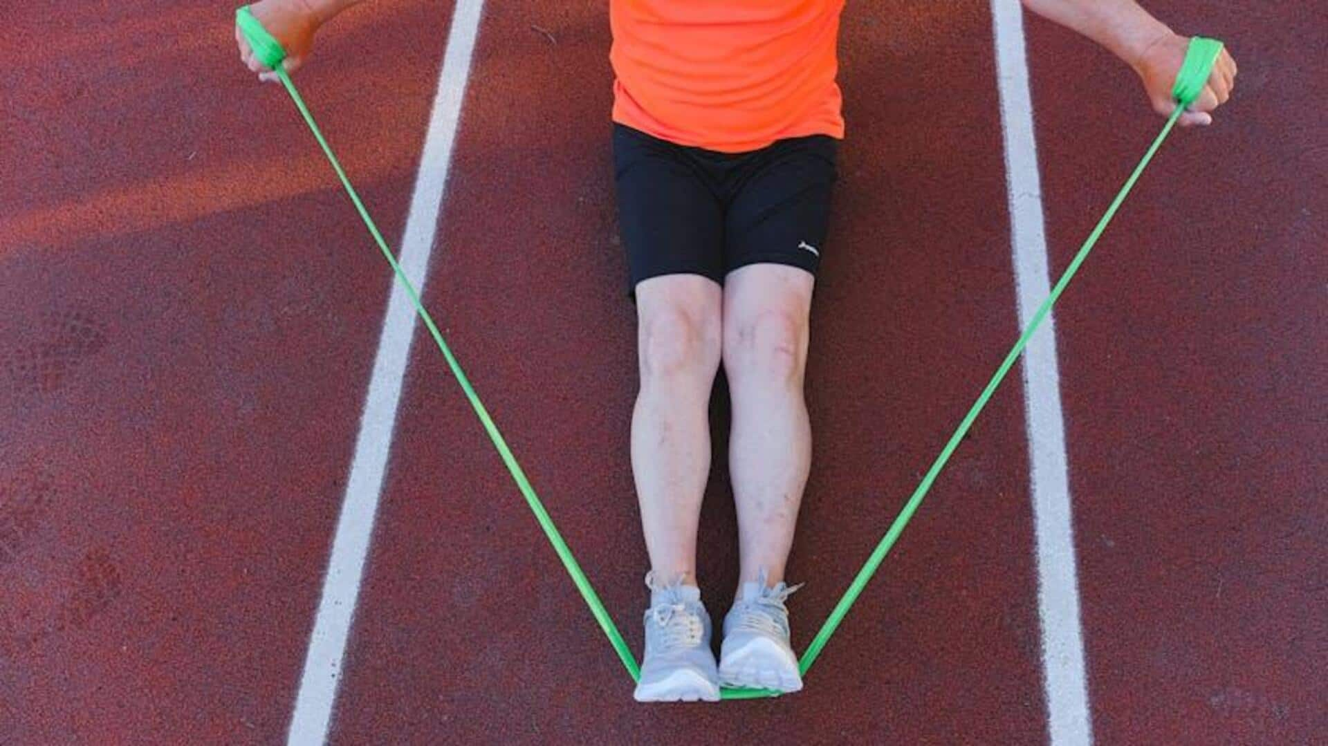 Mengencangkan Lengan dengan Resistance Band