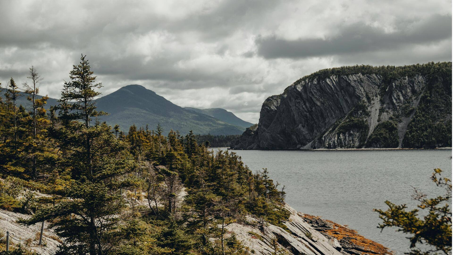 Taman Nasional Kanada yang Jarang Diketahui: Jelajahi Keindahan Alam Liar