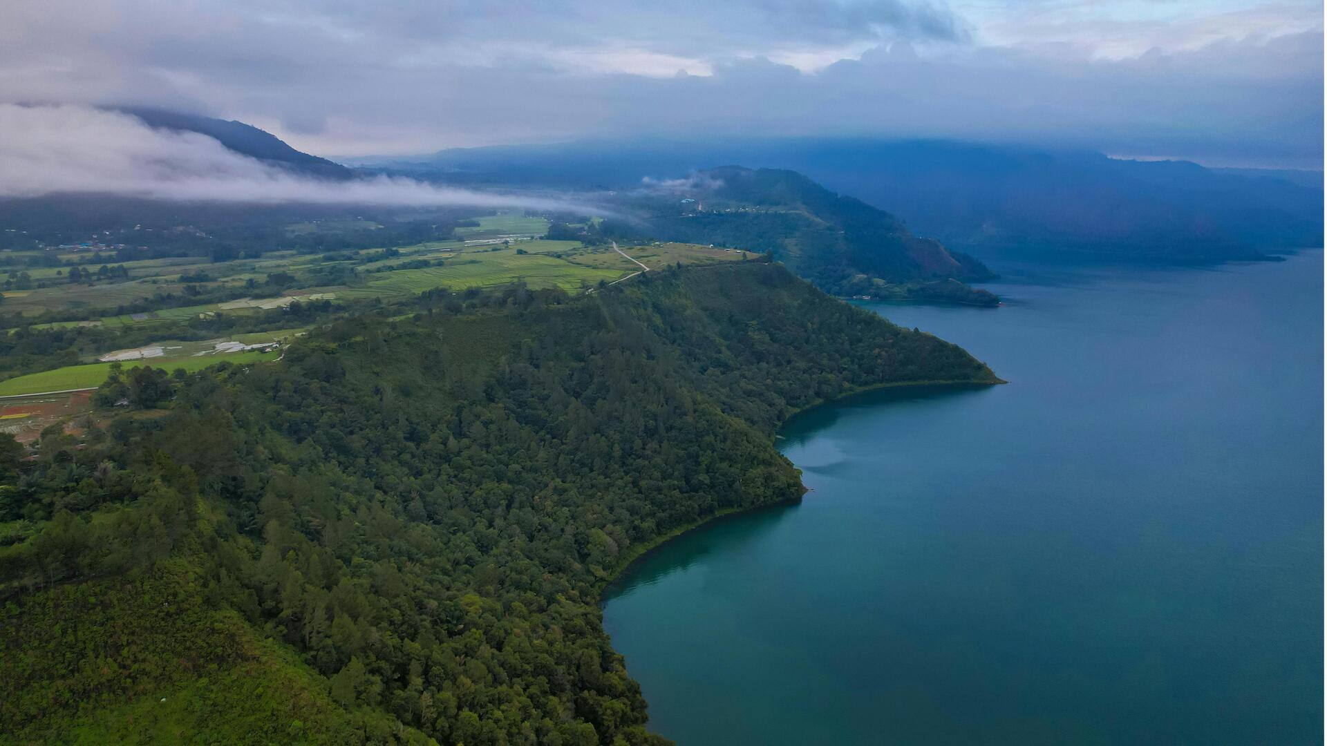 Bersepeda di Indonesia: Lima Rute Menantang untuk Petualang Bersepeda di Indonesia: Lima Rute Menantang untuk Petualang
