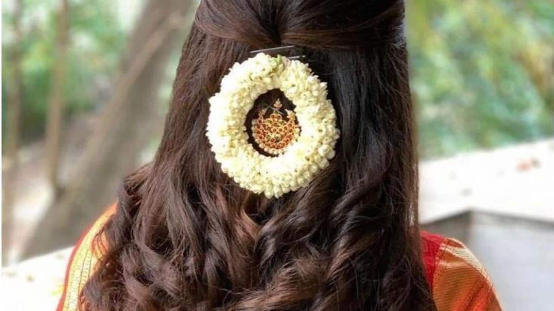 Mempercantik penampilan dengan gaya rambut tradisional