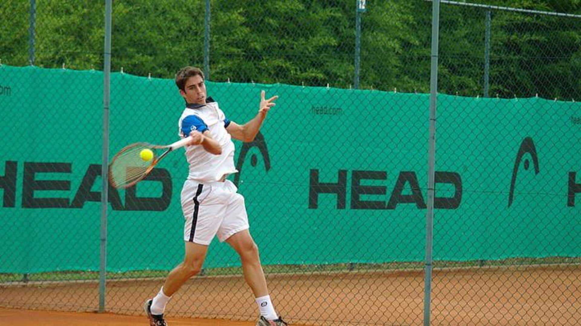 Rahasia di balik ritual memantulkan bola oleh pemain tenis Rahasia di balik ritual memantulkan bola oleh pemain tenis