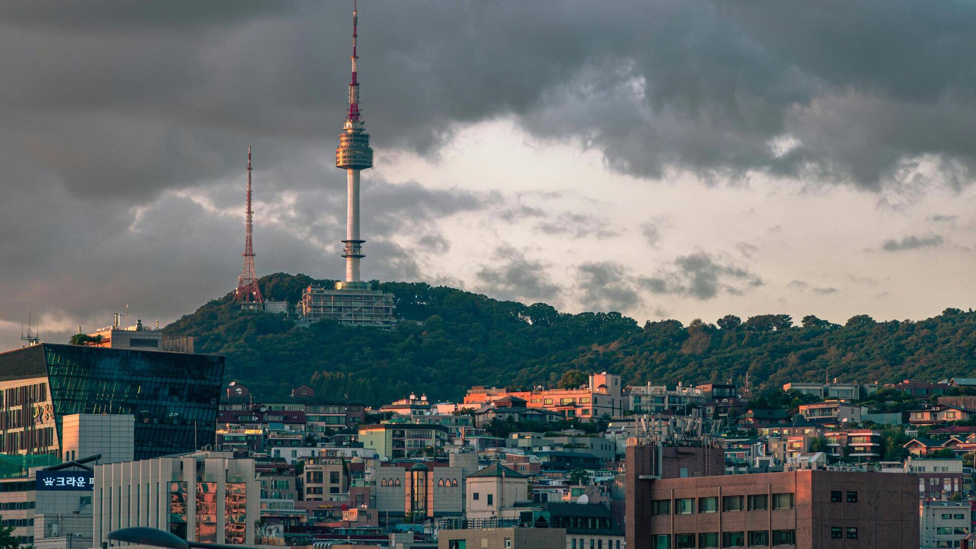 Seni Jalanan Seoul yang Berwarna-warni: Perjalanan Budaya Abadi