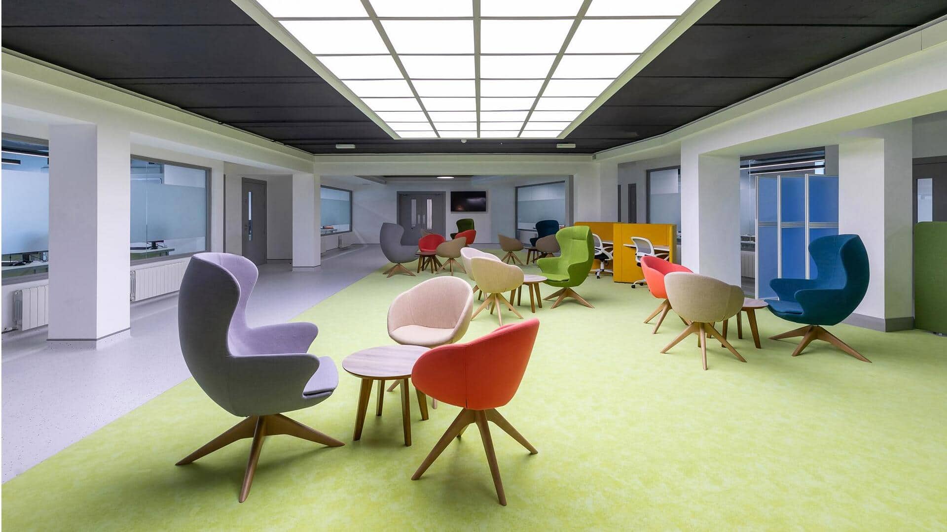 Menguasai Kontras Warna dalam Fotografi Arsitektur Interior