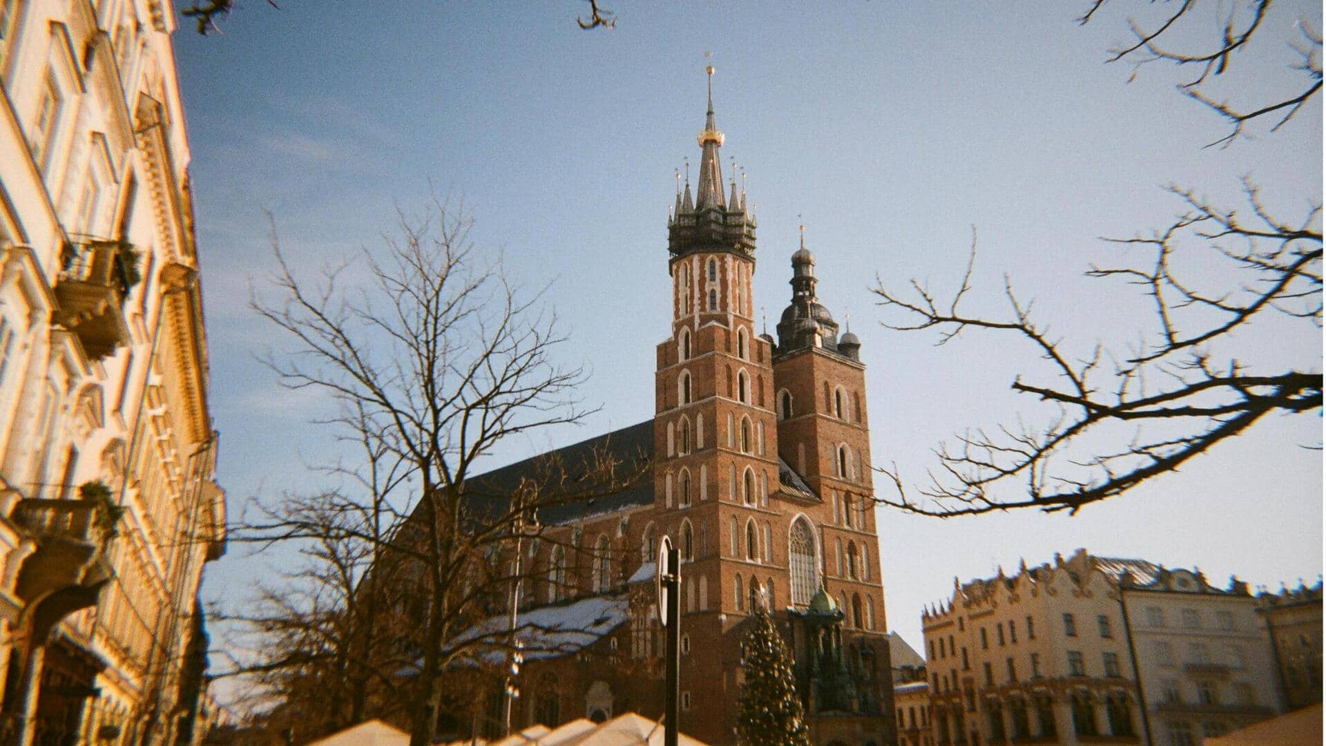 Alun-Alun Kota Paling Indah di Polandia